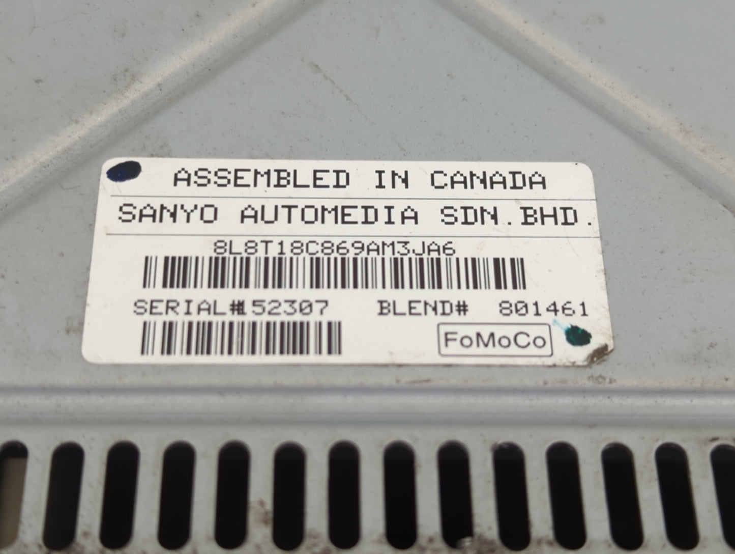 2008 Ford Escape Radio AM FM Cd Player Receiver Replacement P/N:8L8T18C869AM Fits Fits 2009 OEM Used Auto Parts - Oemusedaut