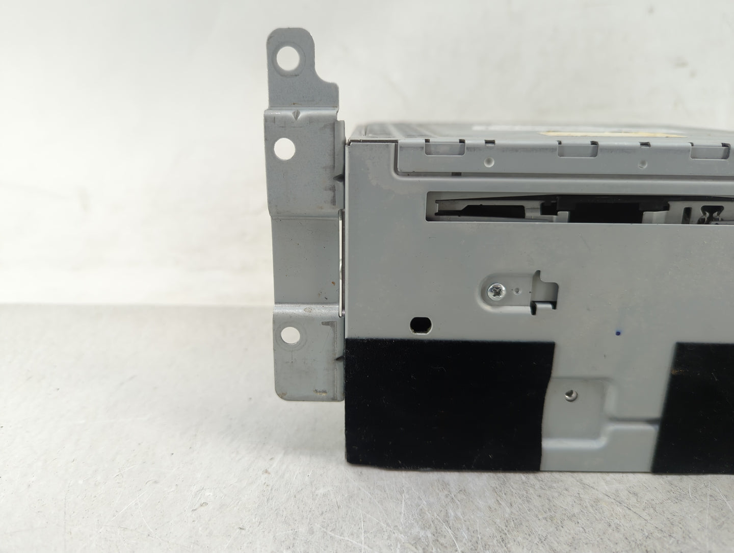 2008 Ford Escape Radio AM FM Cd Player Receiver Replacement P/N:8L8T-19C109-AN Fits OEM Used Auto Parts - Oemusedautoparts1.