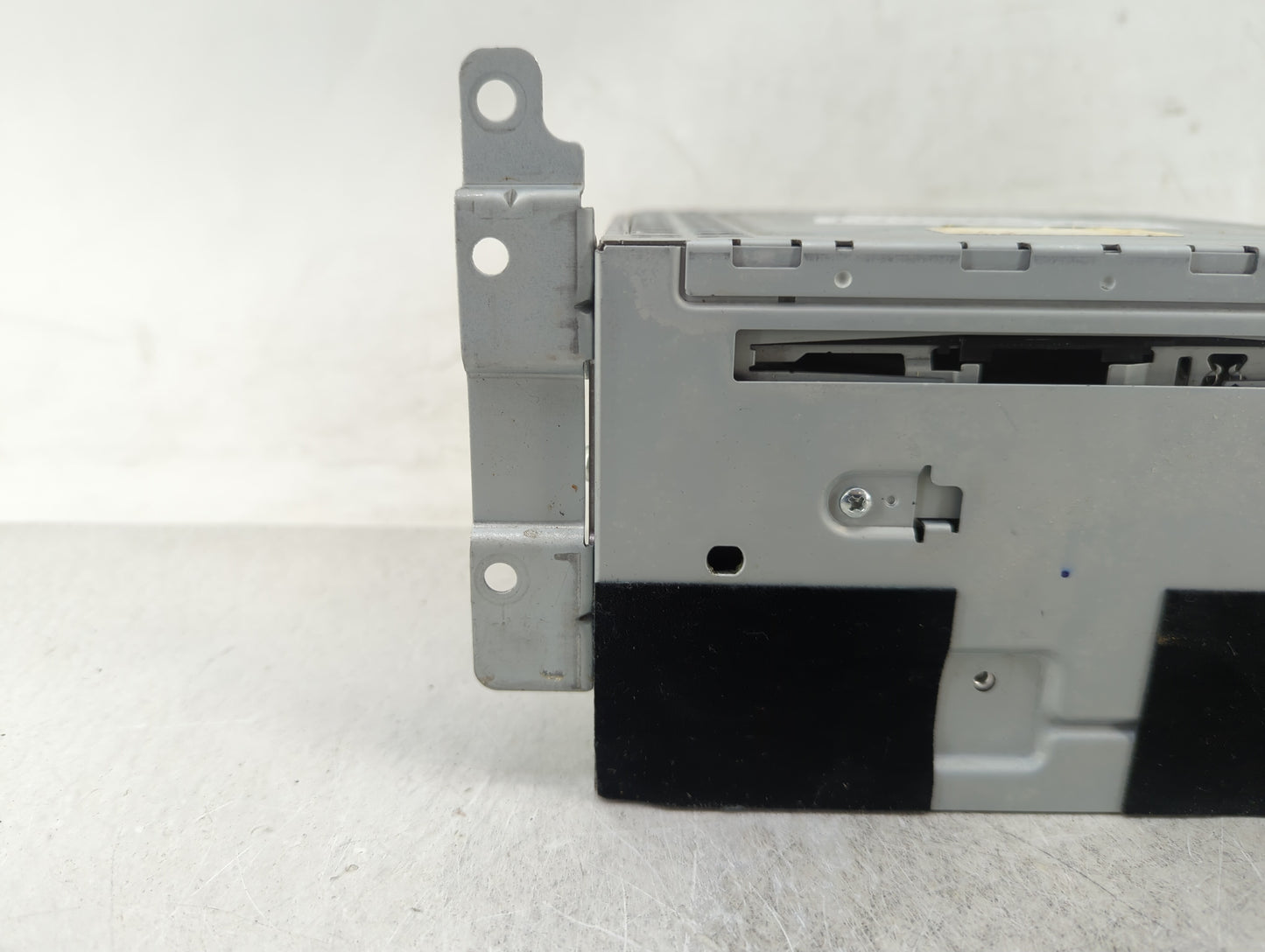 2008 Ford Escape Radio AM FM Cd Player Receiver Replacement P/N:8L8T-19C109-AN Fits OEM Used Auto Parts - Oemusedautoparts1.
