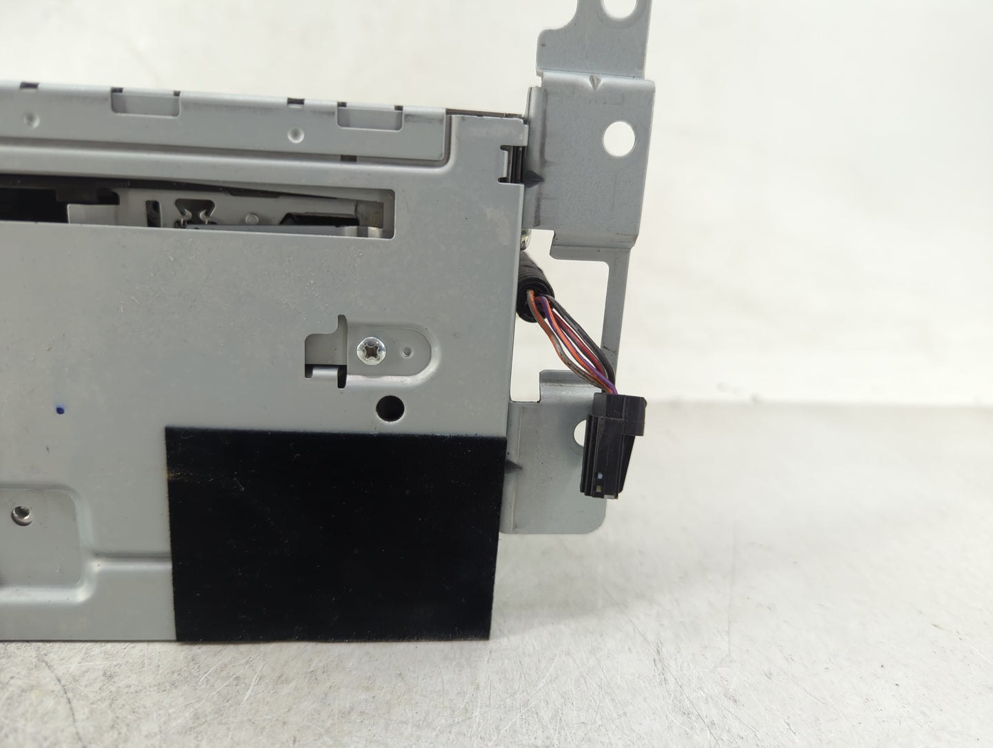2008 Ford Escape Radio AM FM Cd Player Receiver Replacement P/N:8L8T-19C109-AN Fits OEM Used Auto Parts - Oemusedautoparts1.