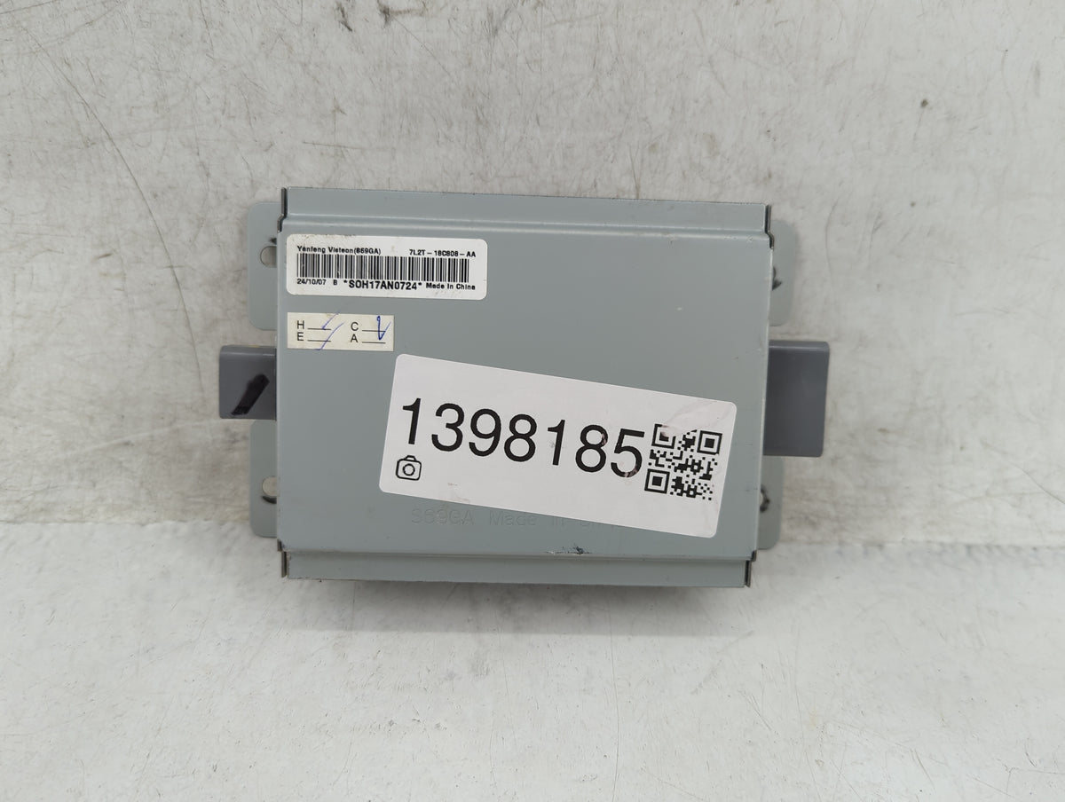 2008-2009 Ford Escape Radio AM FM Cd Player Receiver Replacement P/N:7L2T-18C808-AA Fits Fits 2005 2006 2007 2008 2009 OEM U