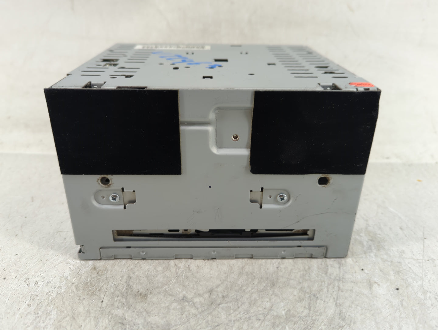 2008 Ford Escape Radio AM FM Cd Player Receiver Replacement P/N:8L8T-19C108-AL Fits OEM Used Auto Parts - Oemusedautoparts1.