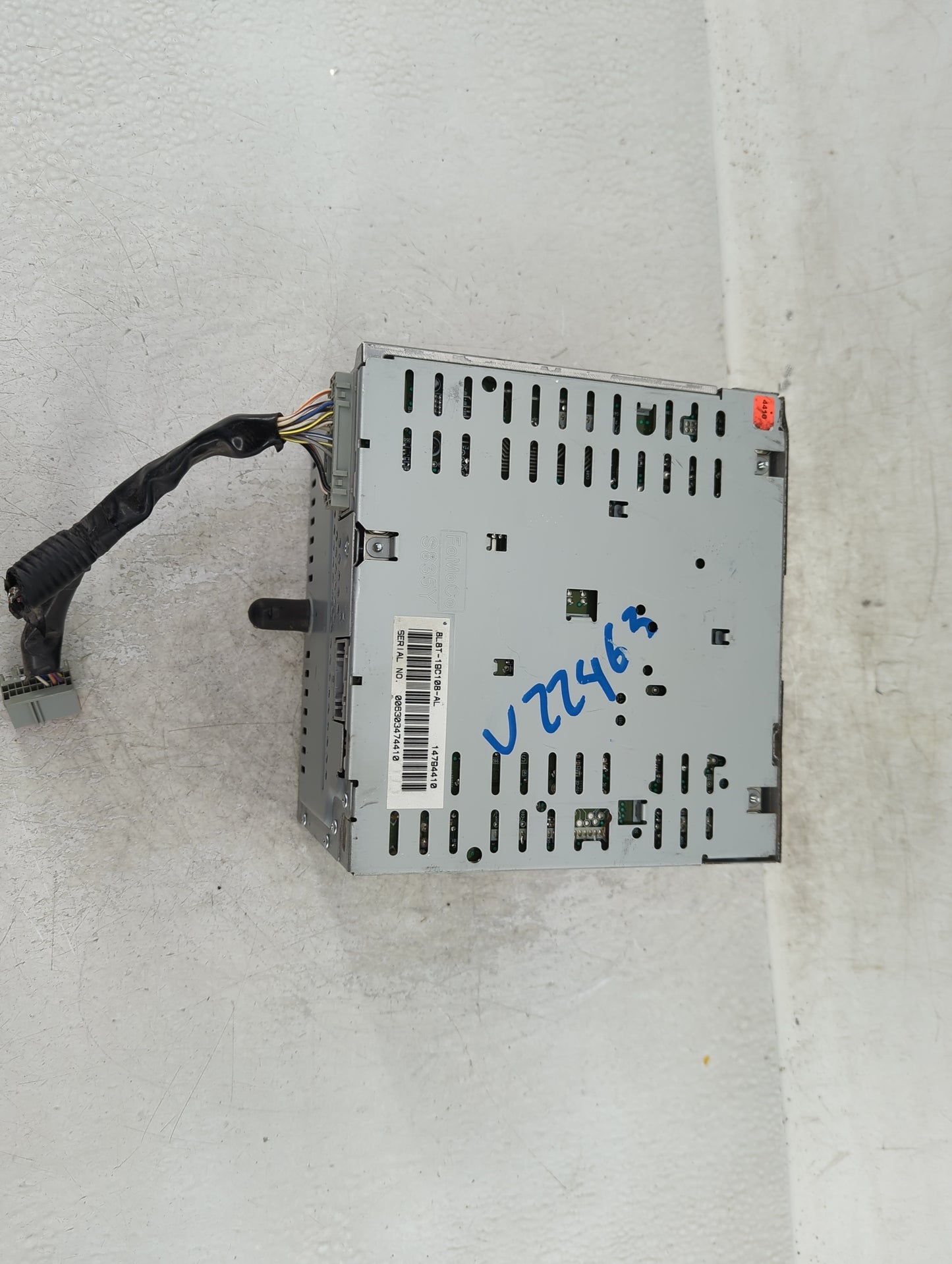 2008 Ford Escape Radio AM FM Cd Player Receiver Replacement P/N:8L8T-19C108-AL Fits OEM Used Auto Parts - Oemusedautoparts1.