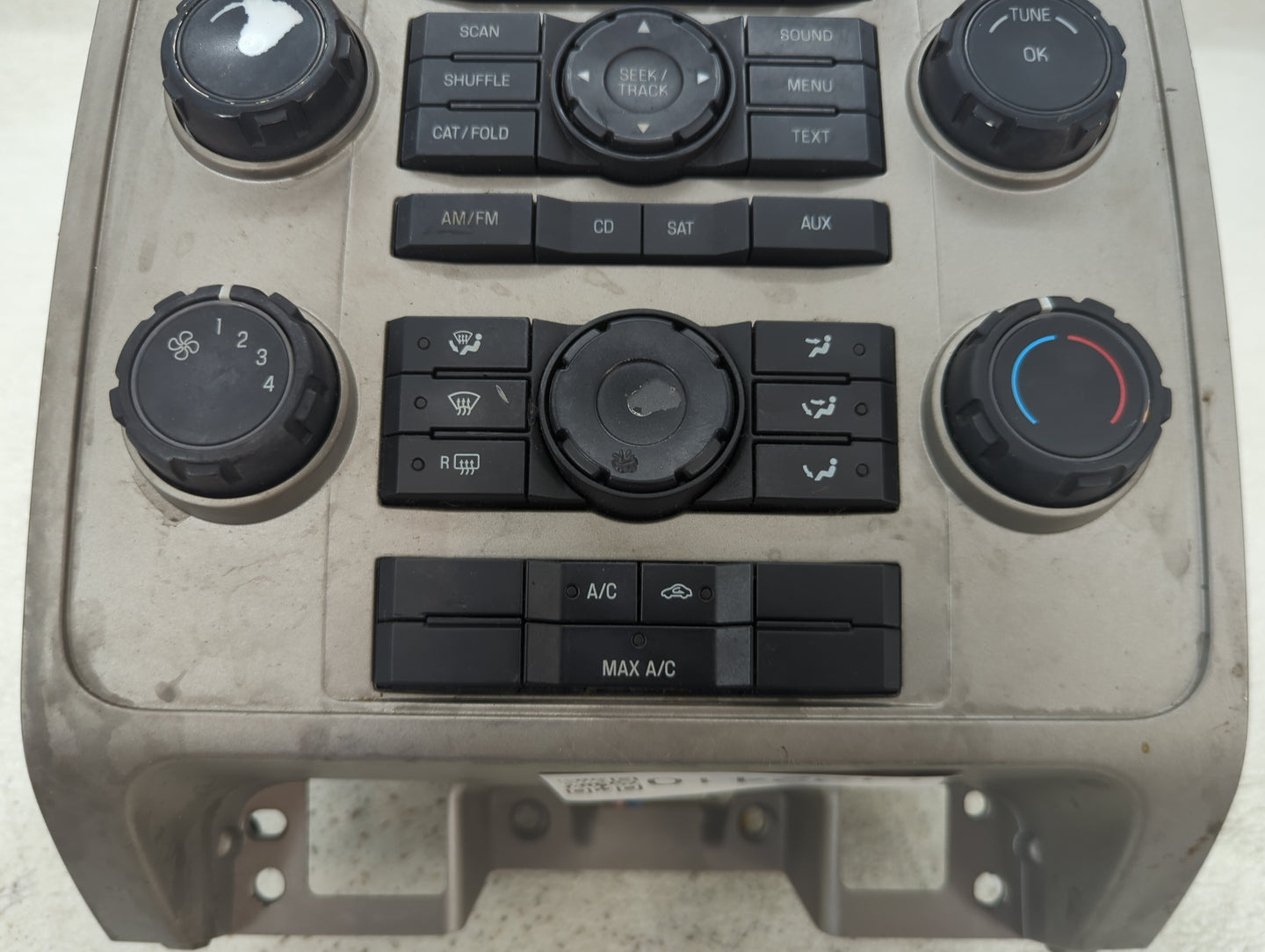 2008 Ford Escape Radio AM FM Cd Player Receiver Replacement P/N:8L8T-19C108-AJ Fits OEM Used Auto Parts - Oemusedautoparts1.