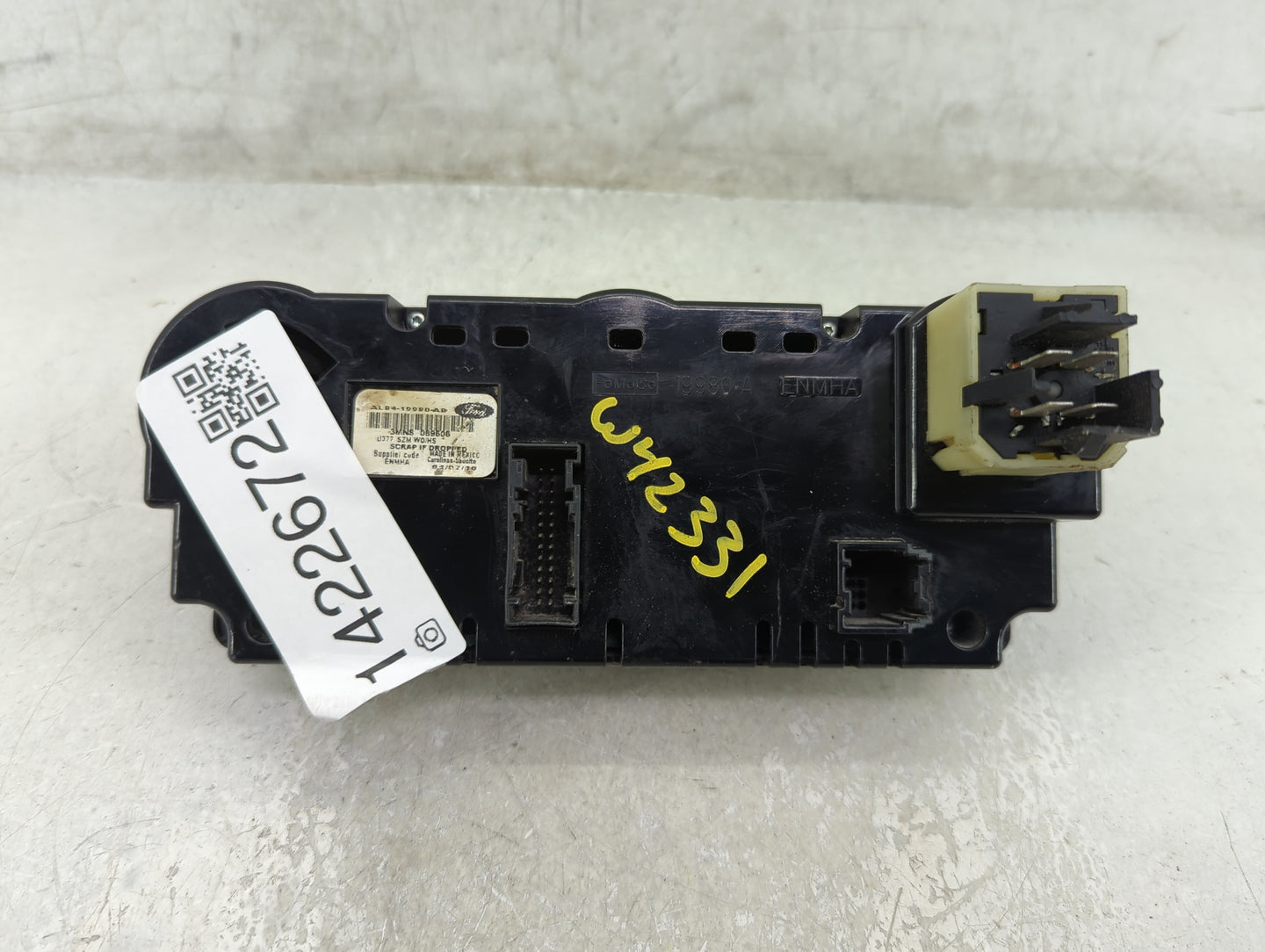 2008 Ford Escape Climate Control Module Temperature AC/Heater Replacement Fits OEM Used Auto Parts - Oemusedautoparts1.com