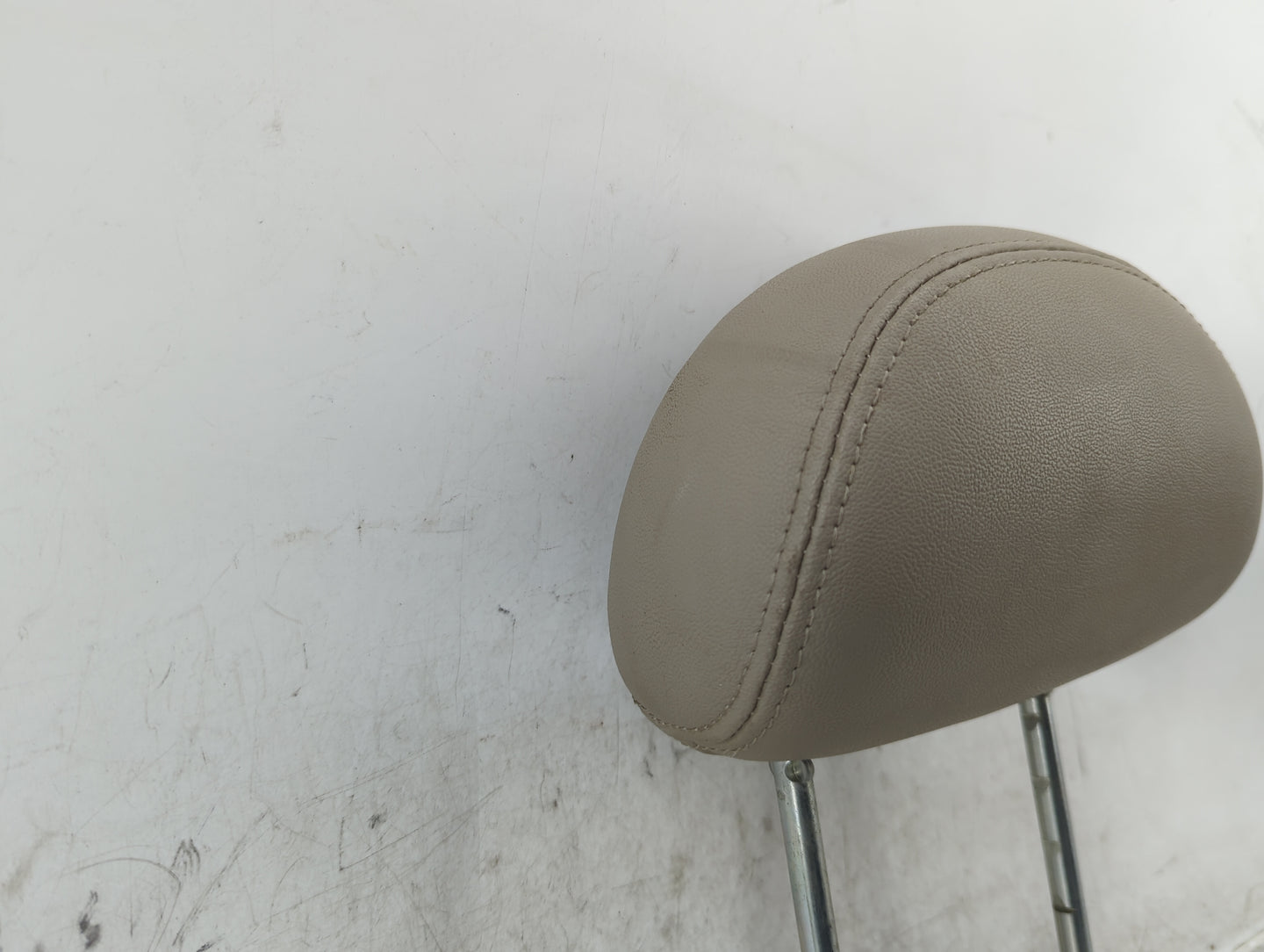 2008 Ford Escape Headrest Head Rest Rear Seat Fits OEM Used Auto Parts - Oemusedautoparts1.com