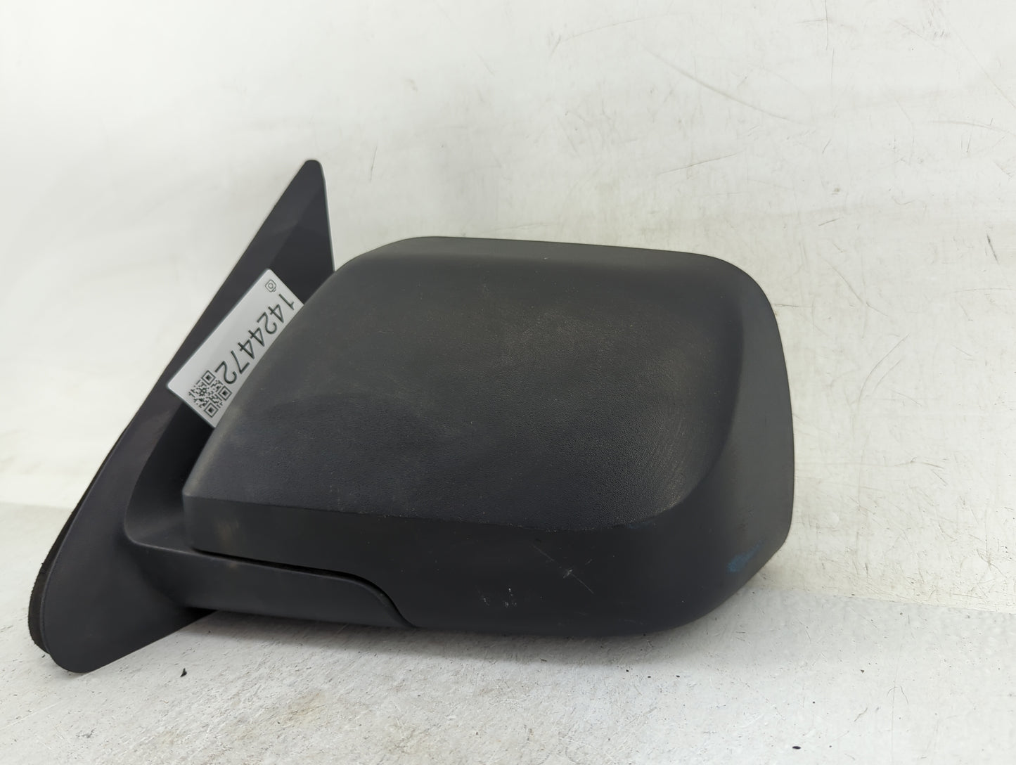 2008-2009 Ford Escape Driver Side View Mirror - Left Door Mirror OEM Used - Oemusedautoparts1.com