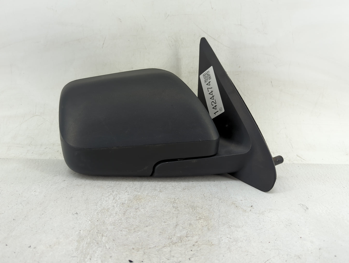 2008-2009 Ford Escape Passenger Side View Mirror - Right Door Mirror OEM Used - Oemusedautoparts1.com