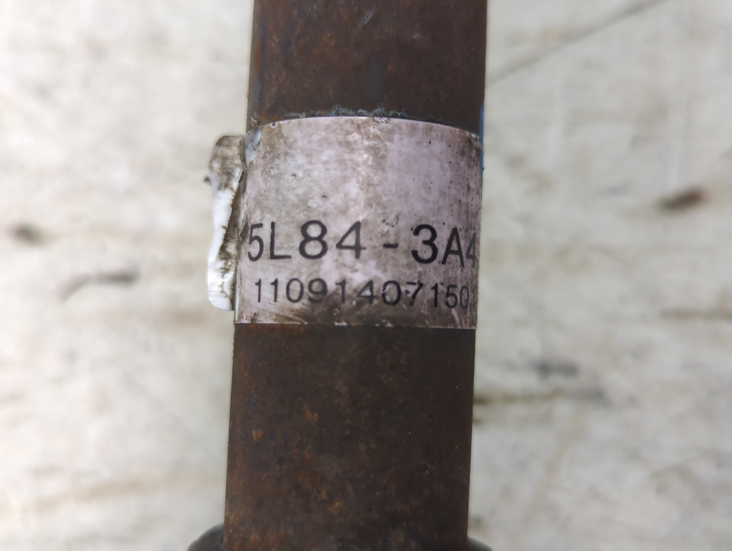 2001-2008 Ford Escape Axle Shaft Front Driver Cv C/v - Oemusedautoparts1.com
