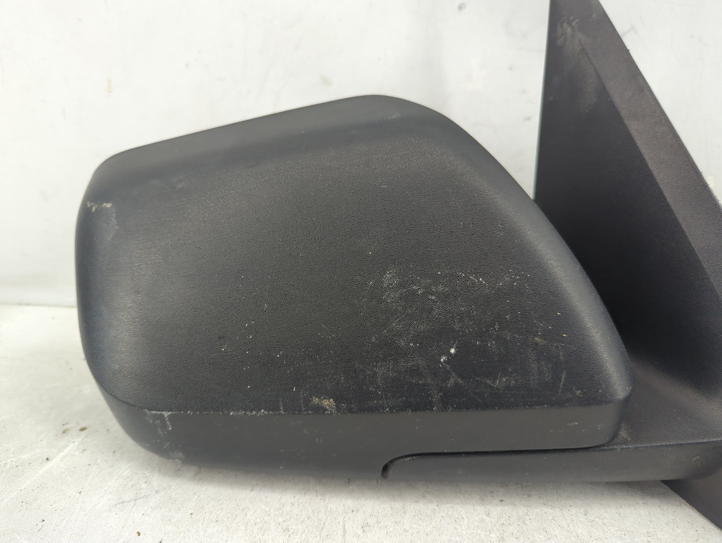 2008-2009 Ford Escape Passenger Side View Mirror - Right Door Mirror OEM Used - Oemusedautoparts1.com