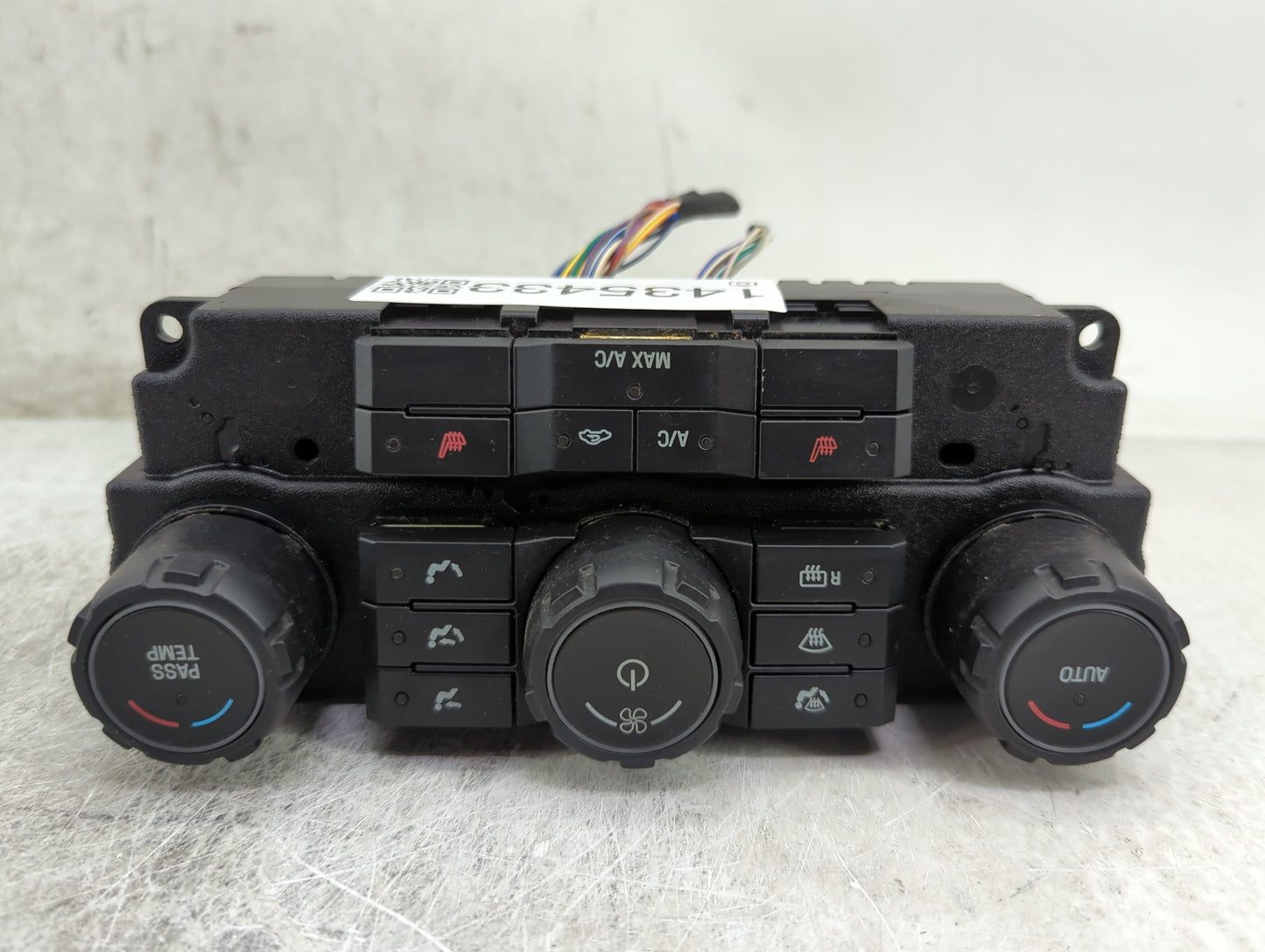 2008 Ford Escape Climate Control Module Temperature AC/Heater Replacement P/N:8L84-18C612-BL Fits OEM Used Auto Parts - Oemu