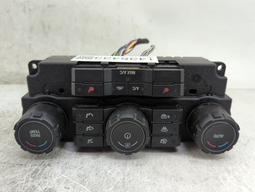 2008 Ford Escape Climate Control Module Temperature AC/Heater Replacement P/N:8L84-18C612-BL Fits OEM Used Auto Parts - Oemu