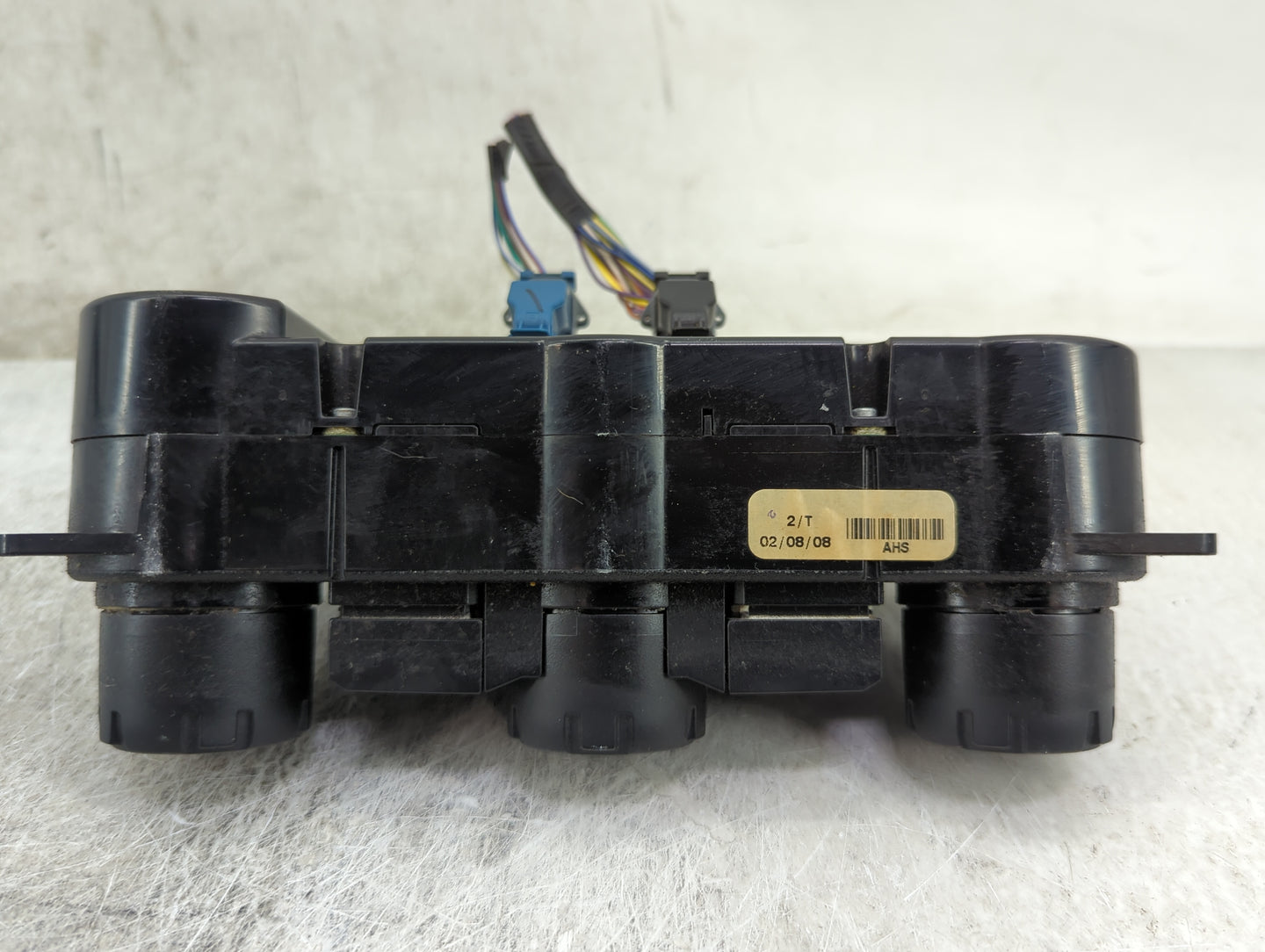2008 Ford Escape Climate Control Module Temperature AC/Heater Replacement P/N:8L84-18C612-BL Fits OEM Used Auto Parts - Oemu
