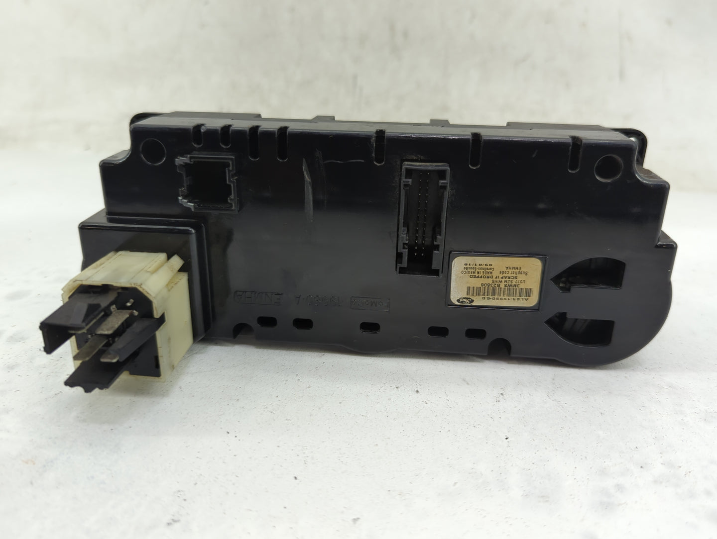 2008 Ford Escape Climate Control Module Temperature AC/Heater Replacement P/N:AL84-19980-BB 8L84-19980-BL Fits OEM Used Auto