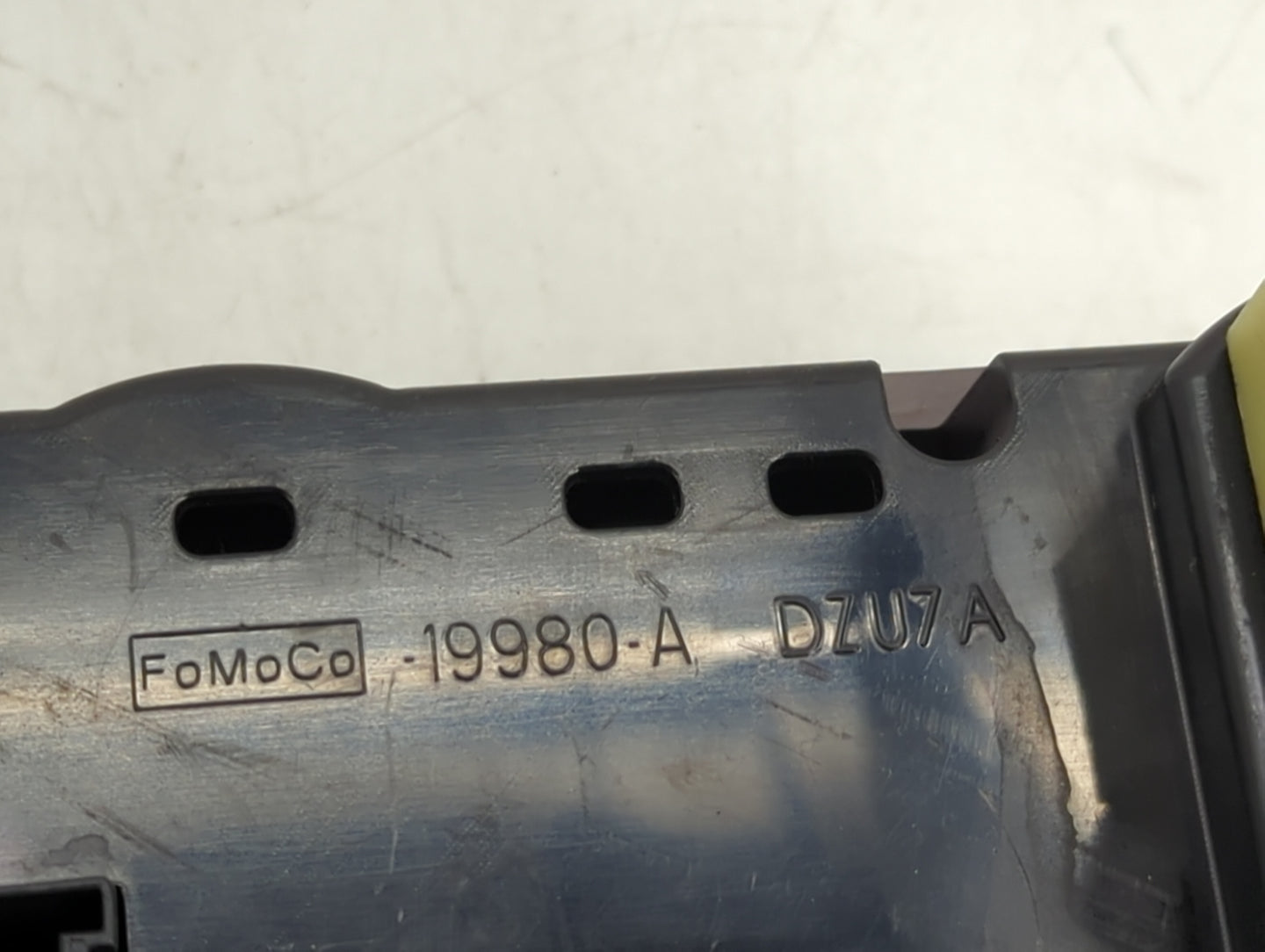 2008 Ford Escape Climate Control Module Temperature AC/Heater Replacement P/N:8L8H-19980-AJ 8L8H-19980-A Fits OEM Used Auto 