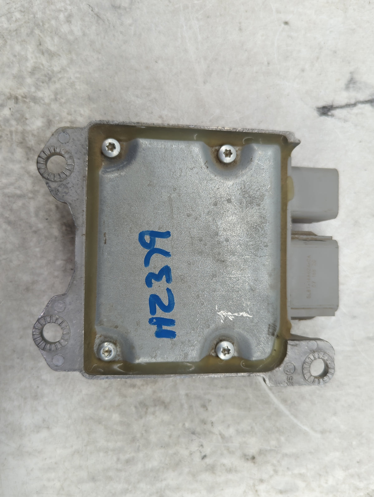 2008-2008 Ford Escape Safety Restraint Srs Airbag Control Module - Oemusedautoparts1.com