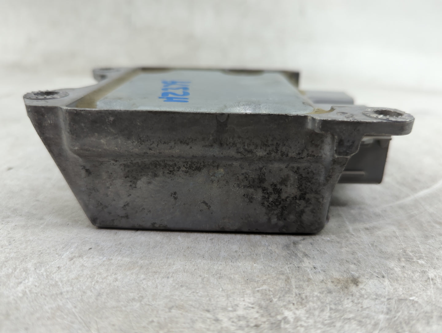 2008-2008 Ford Escape Safety Restraint Srs Airbag Control Module - Oemusedautoparts1.com