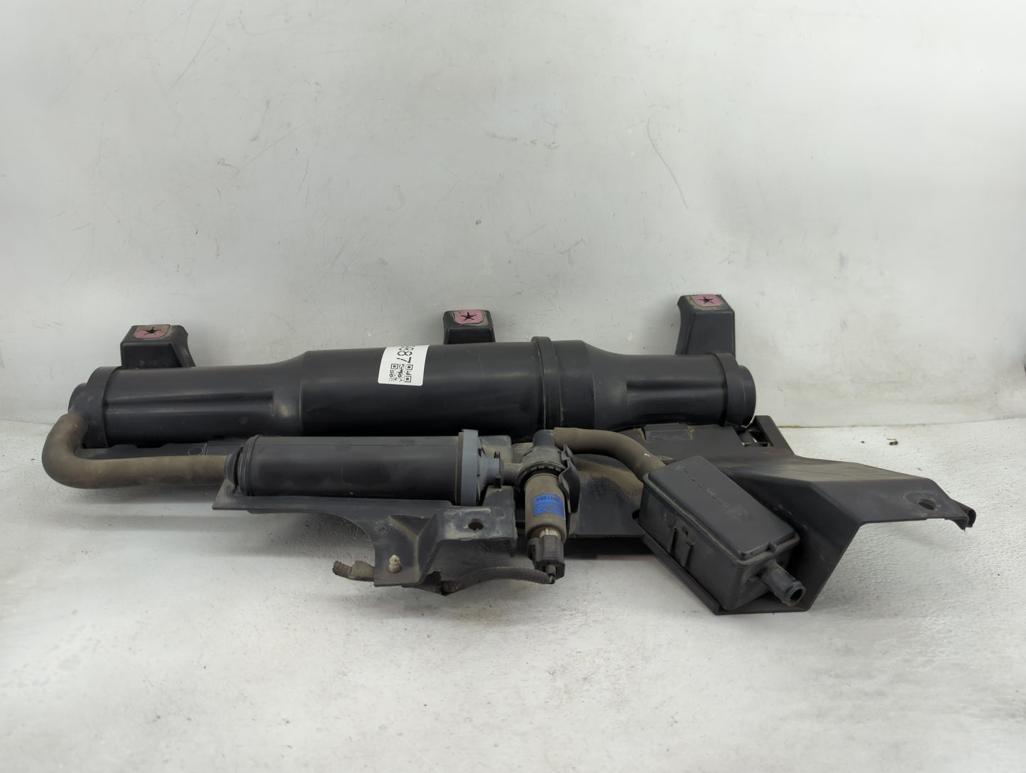 2008 Ford Escape Fuel Vapor Charcoal Canister - Oemusedautoparts1.com