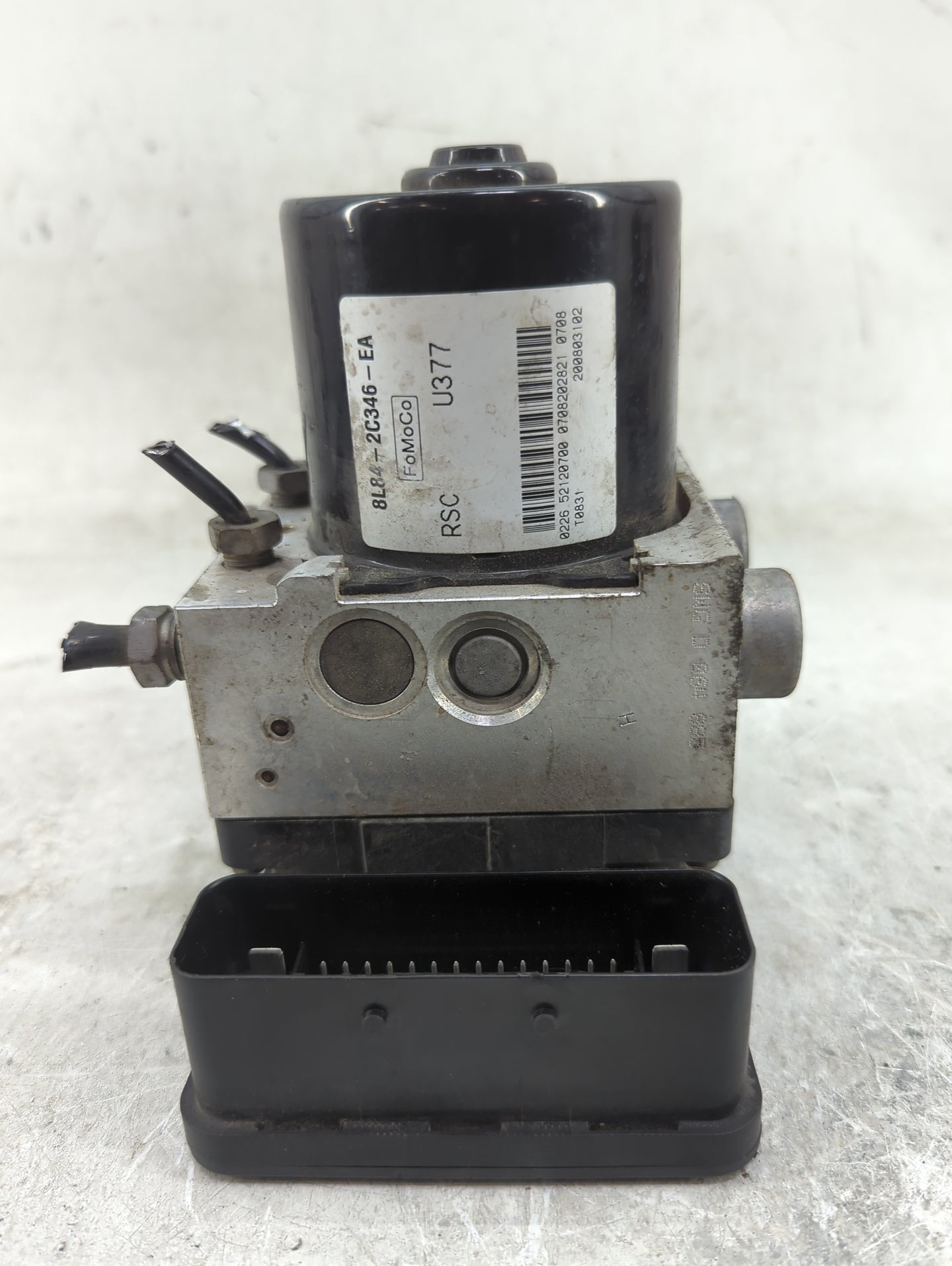 2008 Ford Escape ABS Pump Control Module Replacement P/N:8L84-2C346-EA 8L84-2C219-DE Fits OEM Used Auto Parts - Oemusedautop