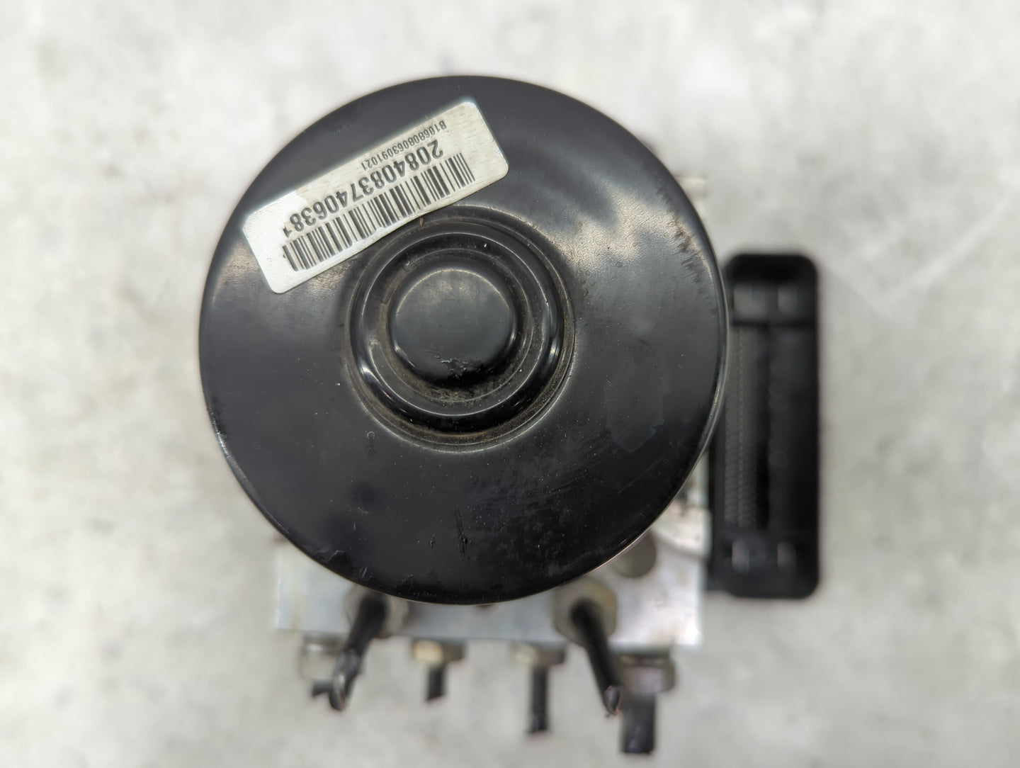 2008 Ford Escape ABS Pump Control Module Replacement P/N:8L84-2C346-EA 8L84-2C219-DE Fits OEM Used Auto Parts - Oemusedautop