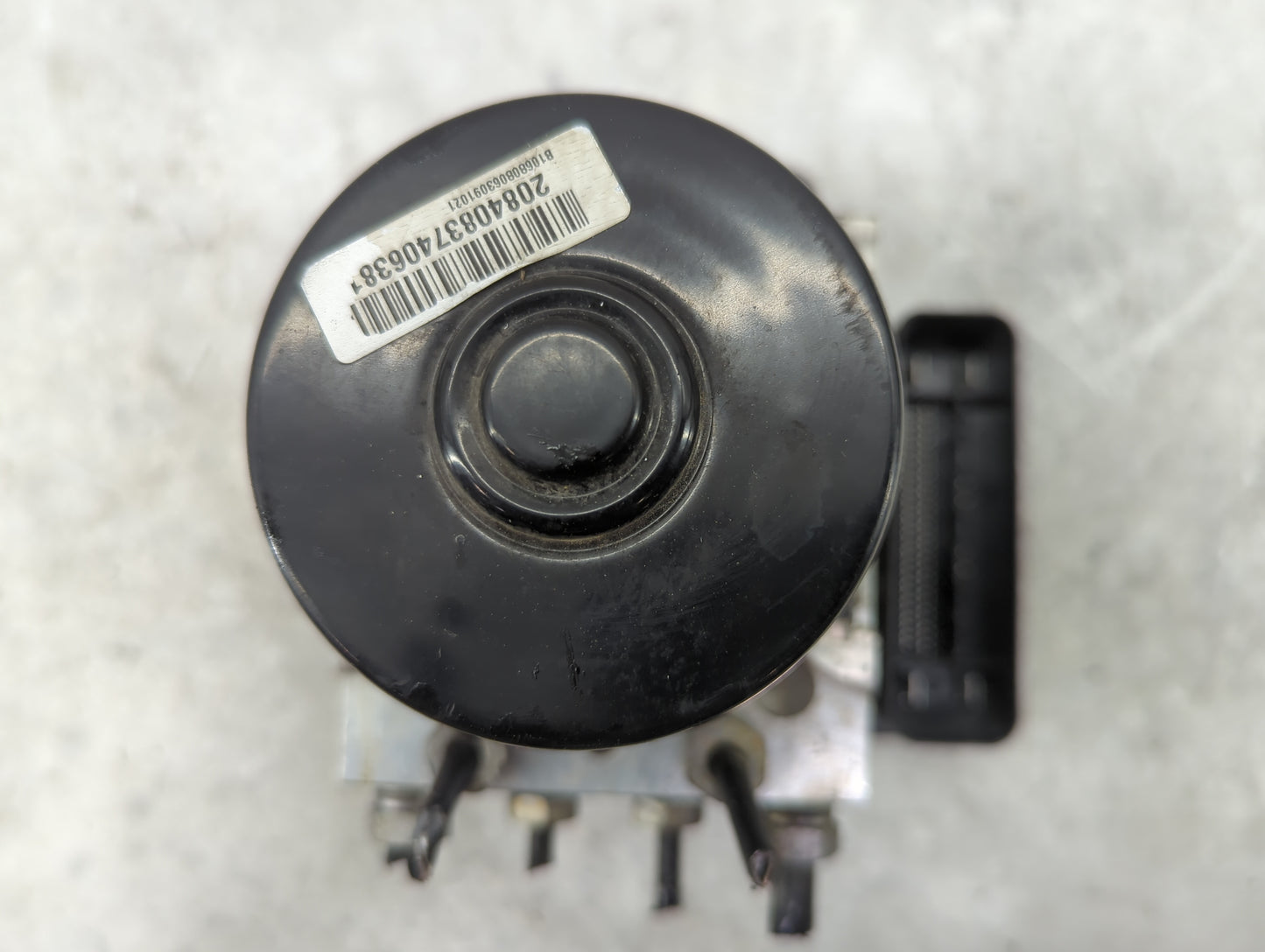 2008 Ford Escape ABS Pump Control Module Replacement P/N:8L84-2C346-EA 8L84-2C219-DE Fits OEM Used Auto Parts - Oemusedautop