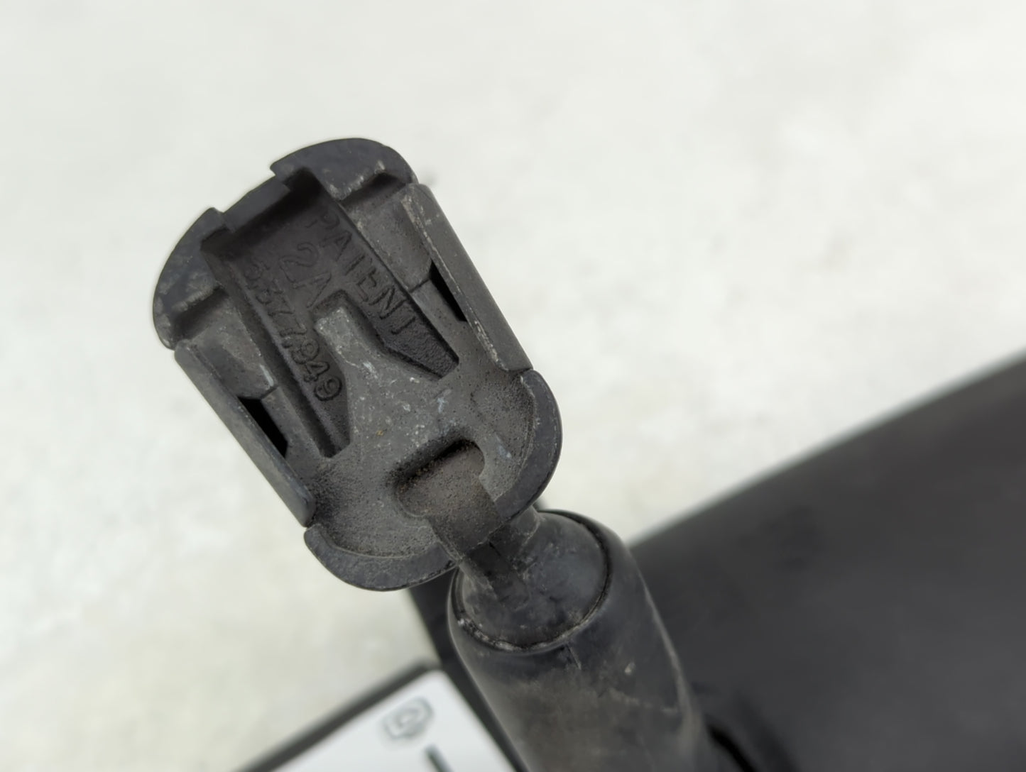 2008 Ford Escape Interior Rear View Mirror Oem Black - Oemusedautoparts1.com