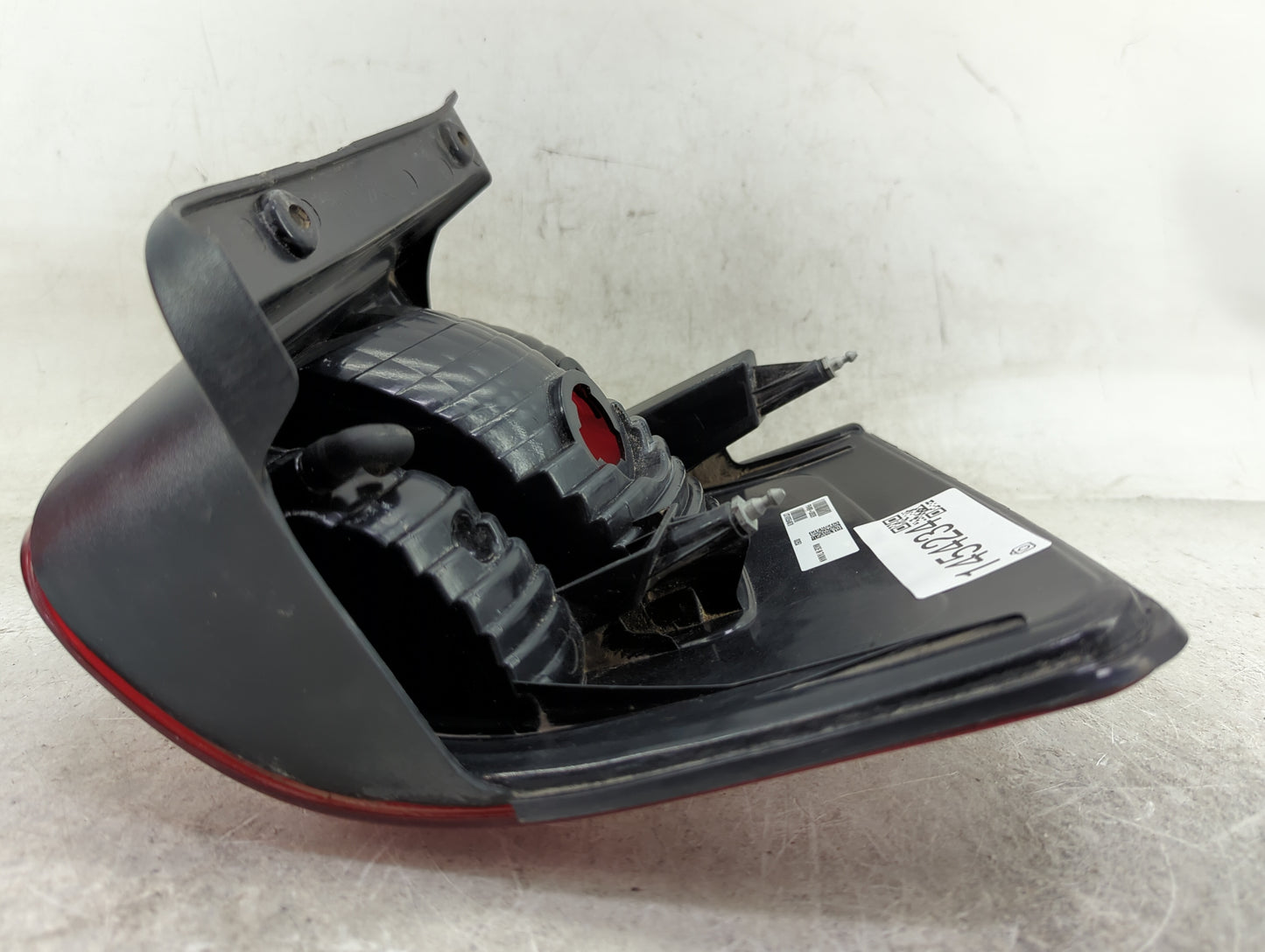2008-2012 Ford Escape Tail Light Assembly Passenger Right OEM P/N:FR499-U000R Fits Fits 2008 2009 2010 2011 2012 OEM Used Au