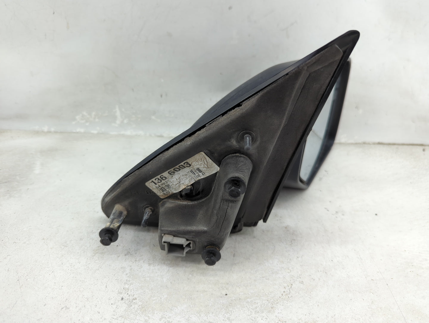 2008-2009 Ford Escape Passenger Side View Mirror - Right Door Mirror OEM Used - Oemusedautoparts1.com