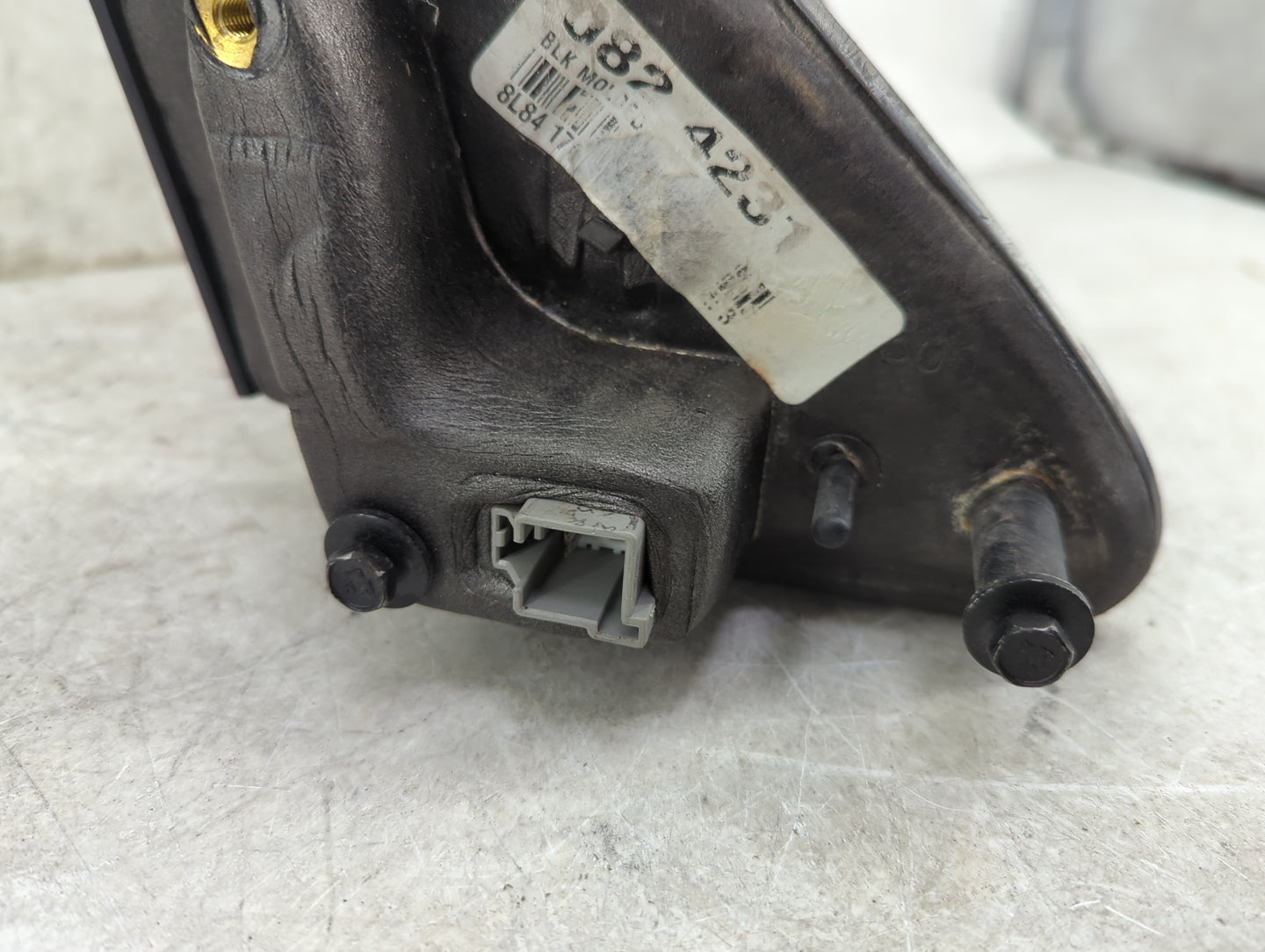 2008-2009 Ford Escape Driver Side View Mirror - Left Door Mirror OEM Used - Oemusedautoparts1.com