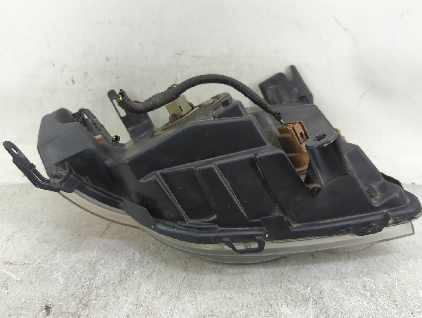 2008-2012 Ford Escape Driver Left Oem Head Light Headlight Lamp 1458901 - Oemusedautoparts1.com