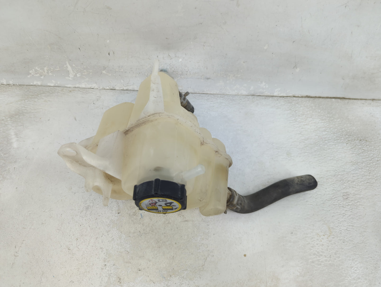 2001-2012 Ford Escape Radiator Coolant Overflow Expansion Tank Bottle 1459195 - Oemusedautoparts1.com