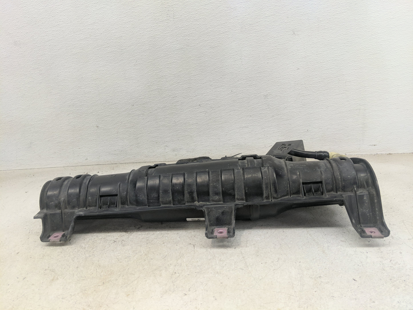 2008 Ford Escape Fuel Vapor Charcoal Canister 1461911 - Oemusedautoparts1.com