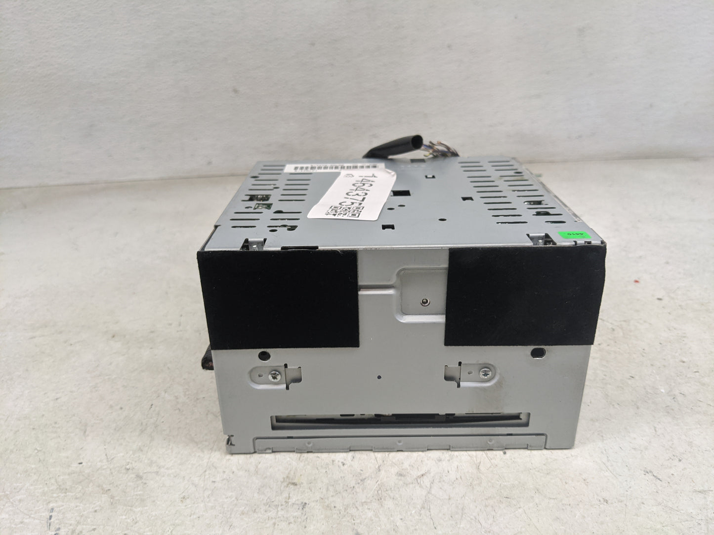 2008 Ford Escape Radio AM FM Cd Player Receiver Replacement P/N:8L8T-19C108-AL Fits OEM Used Auto Parts - Oemusedautoparts1.