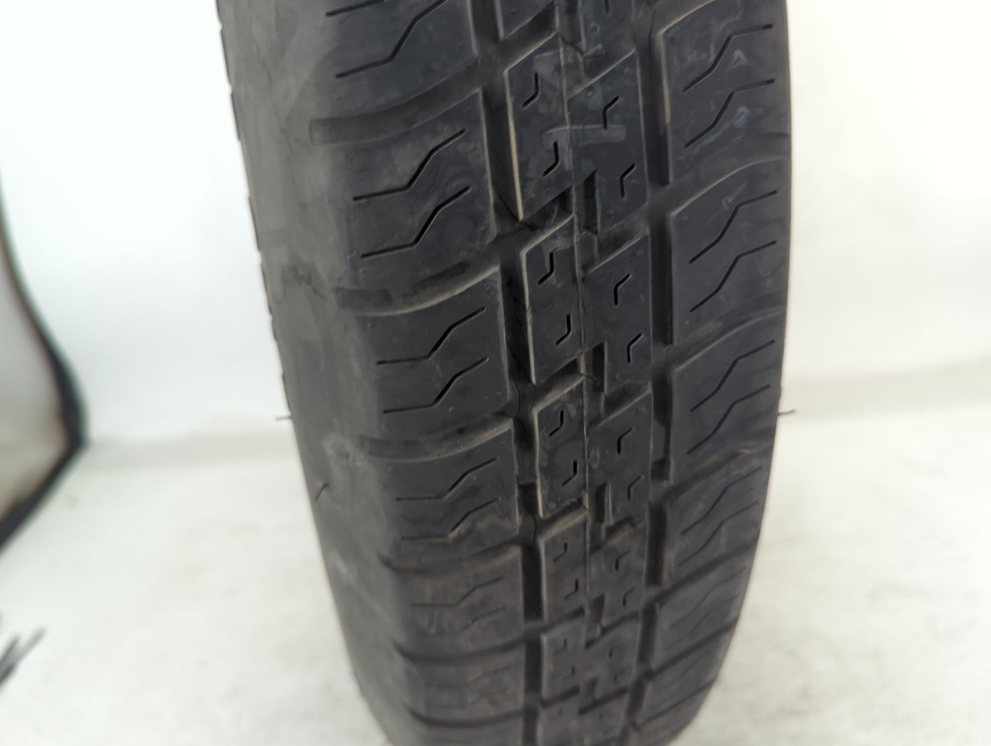 2008 Ford Escape Spare Donut Tire Wheel Rim Oem 1486998 - Oemusedautoparts1.com
