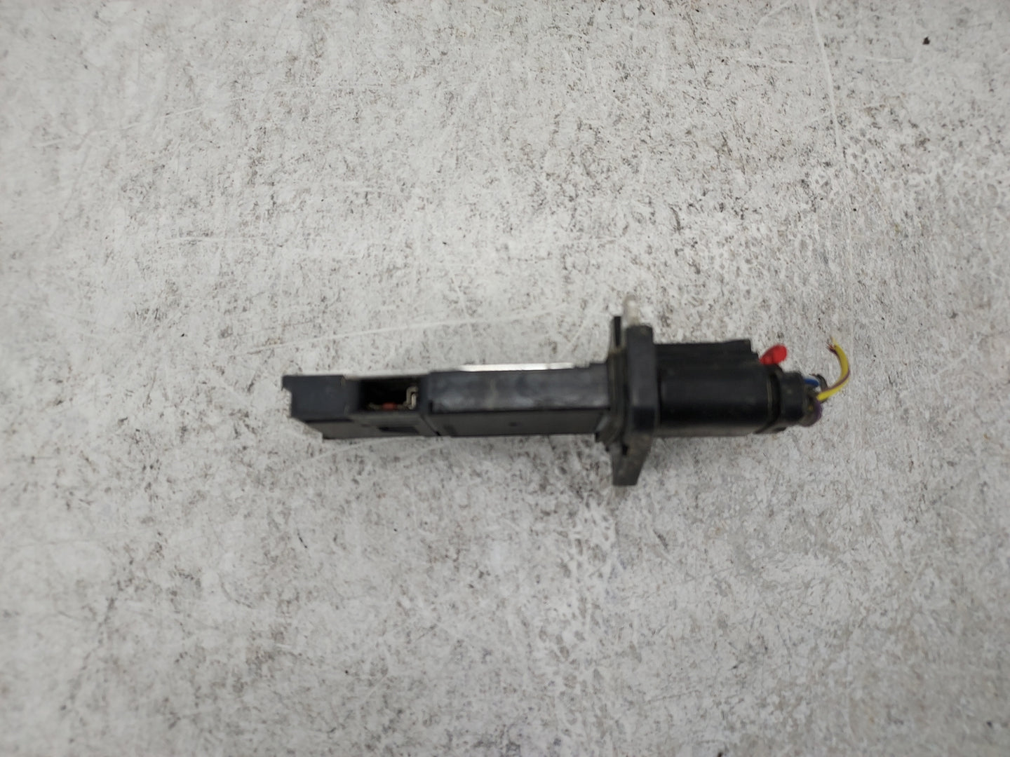 2001-2007 Ford Escape Mass Air Flow Meter Maf 1487393 - Oemusedautoparts1.com