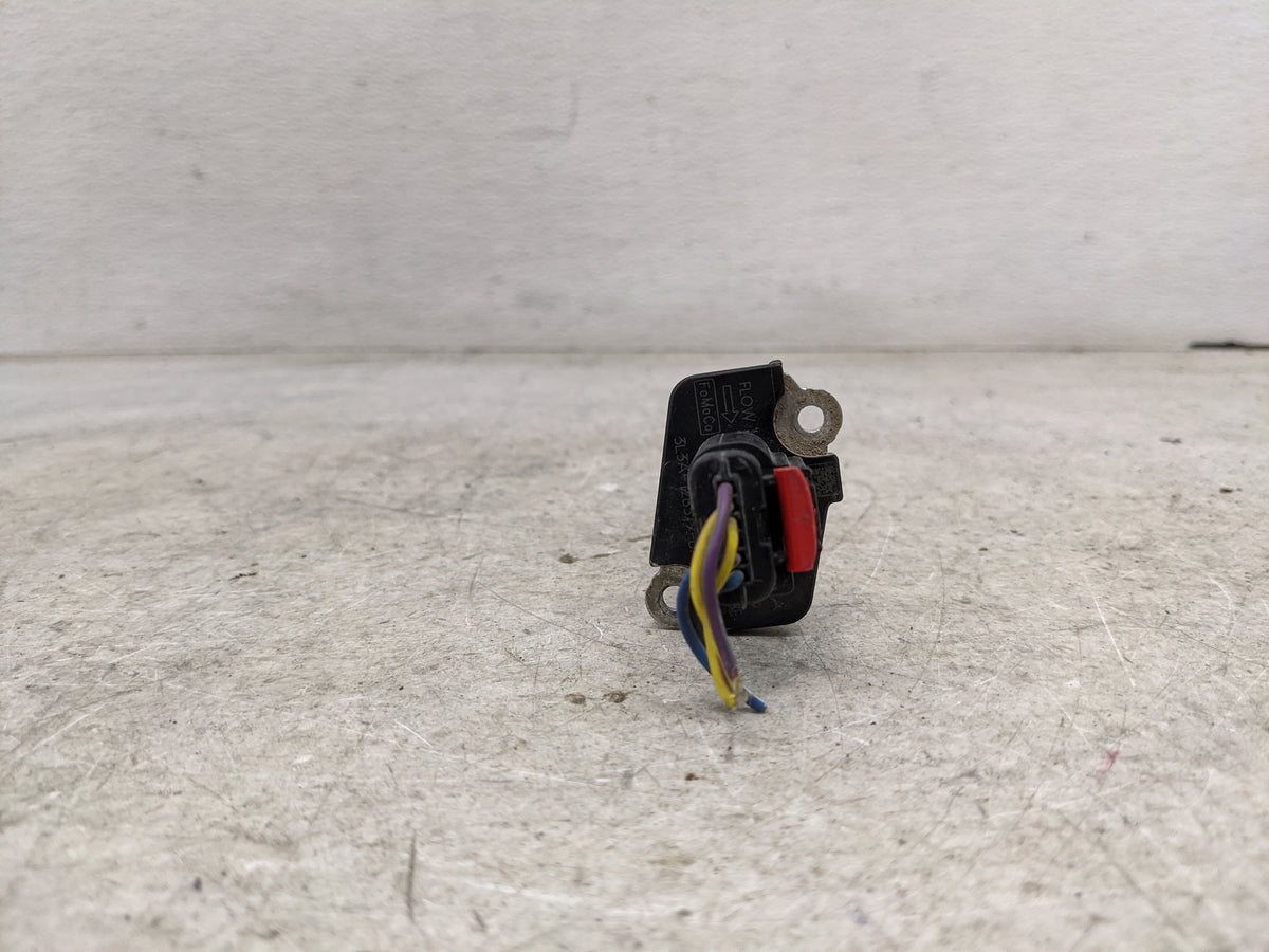 2001-2007 Ford Escape Mass Air Flow Meter Maf Sensor 1489697 - Oemusedautoparts1.com