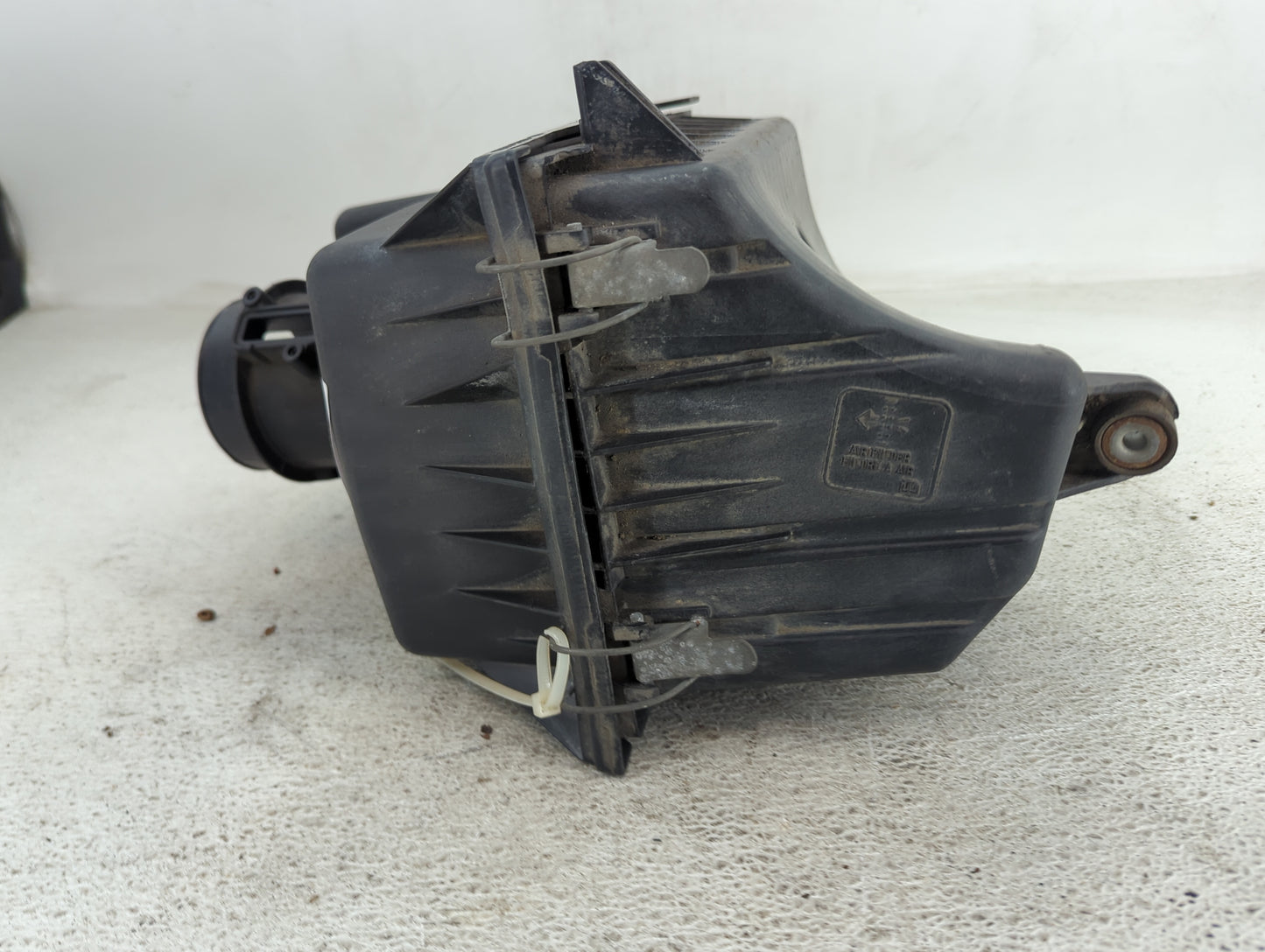 2008-2008 Ford Escape Air Cleaner Intake-duct Hose Tube 1495434 - Oemusedautoparts1.com