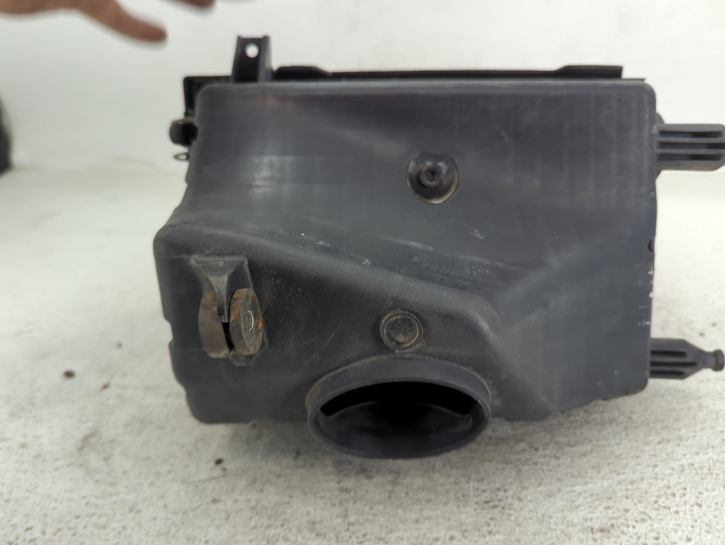2008-2008 Ford Escape Air Cleaner Intake-duct Hose Tube 1495434 - Oemusedautoparts1.com