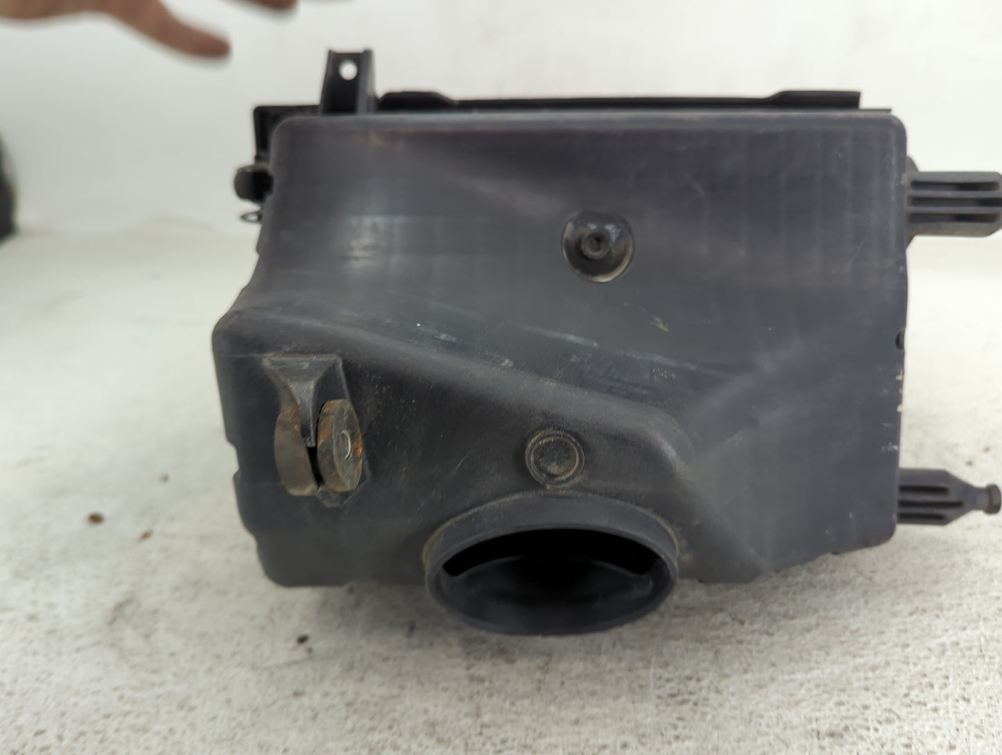 2008-2008 Ford Escape Air Cleaner Intake-duct Hose Tube 1495434 - Oemusedautoparts1.com