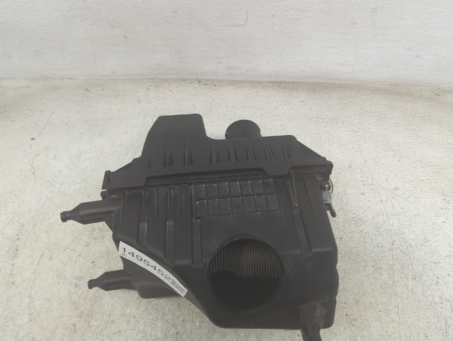 2008-2008 Ford Escape Air Cleaner Intake-duct Hose Tube 1495452 - Oemusedautoparts1.com