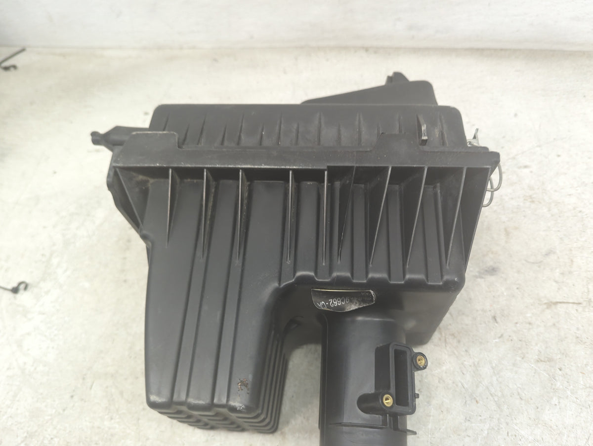 2008-2008 Ford Escape Air Cleaner Intake-duct Hose Tube 1495452 - Oemusedautoparts1.com