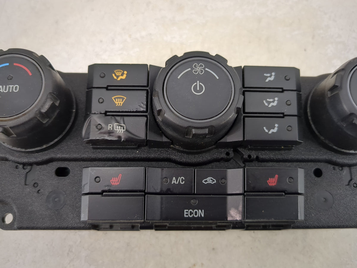 2008 Ford Escape Climate Control Module Temperature AC/Heater Replacement P/N:8M64-18C612-BK Fits OEM Used Auto Parts - Oemu