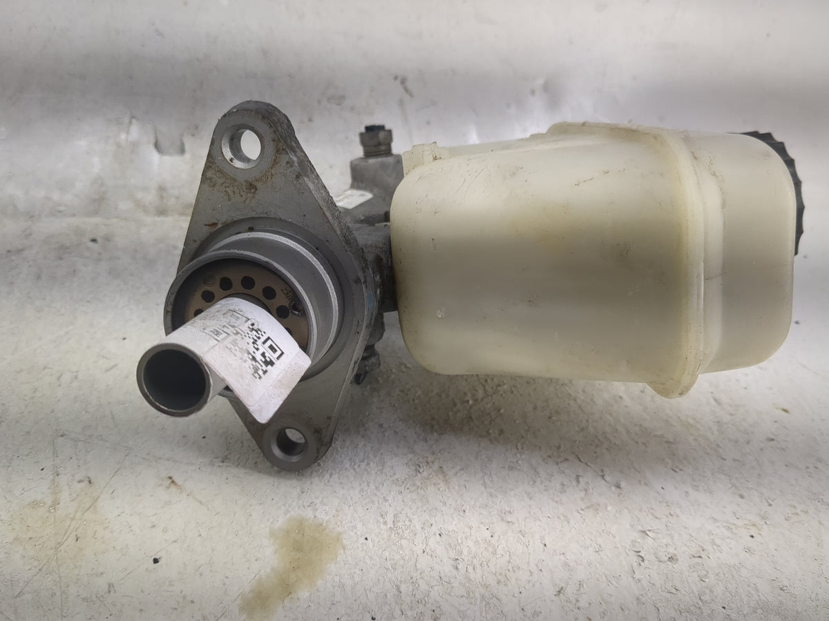 2008-2008 Ford Escape Brake Master Cylinder - Oemusedautoparts1.com
