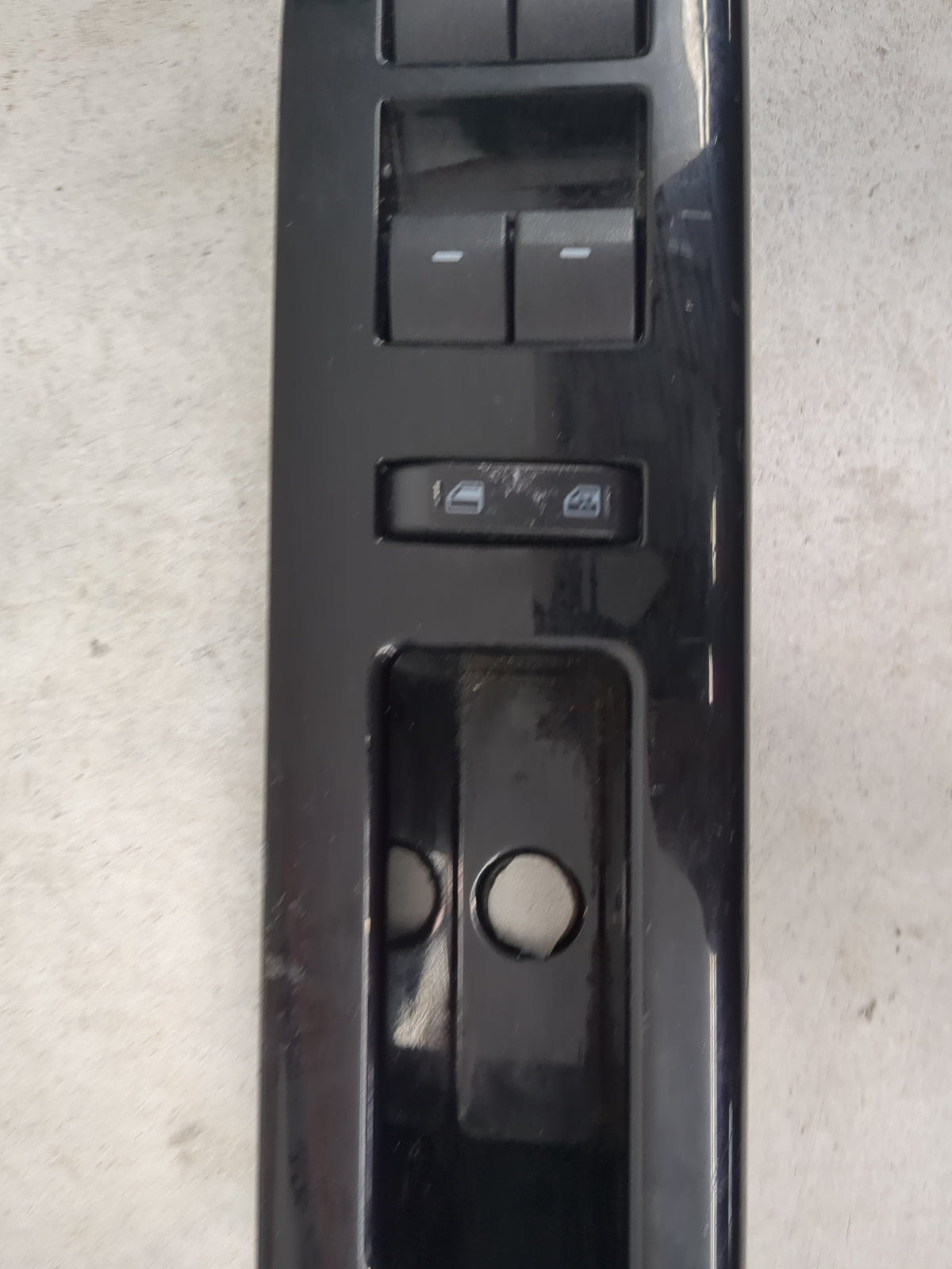 2008-2012 Ford Escape Master Power Window Switch Replacement Driver Side Left P/N:8L8T-14540-ACW Fits OEM Used Auto Parts - 