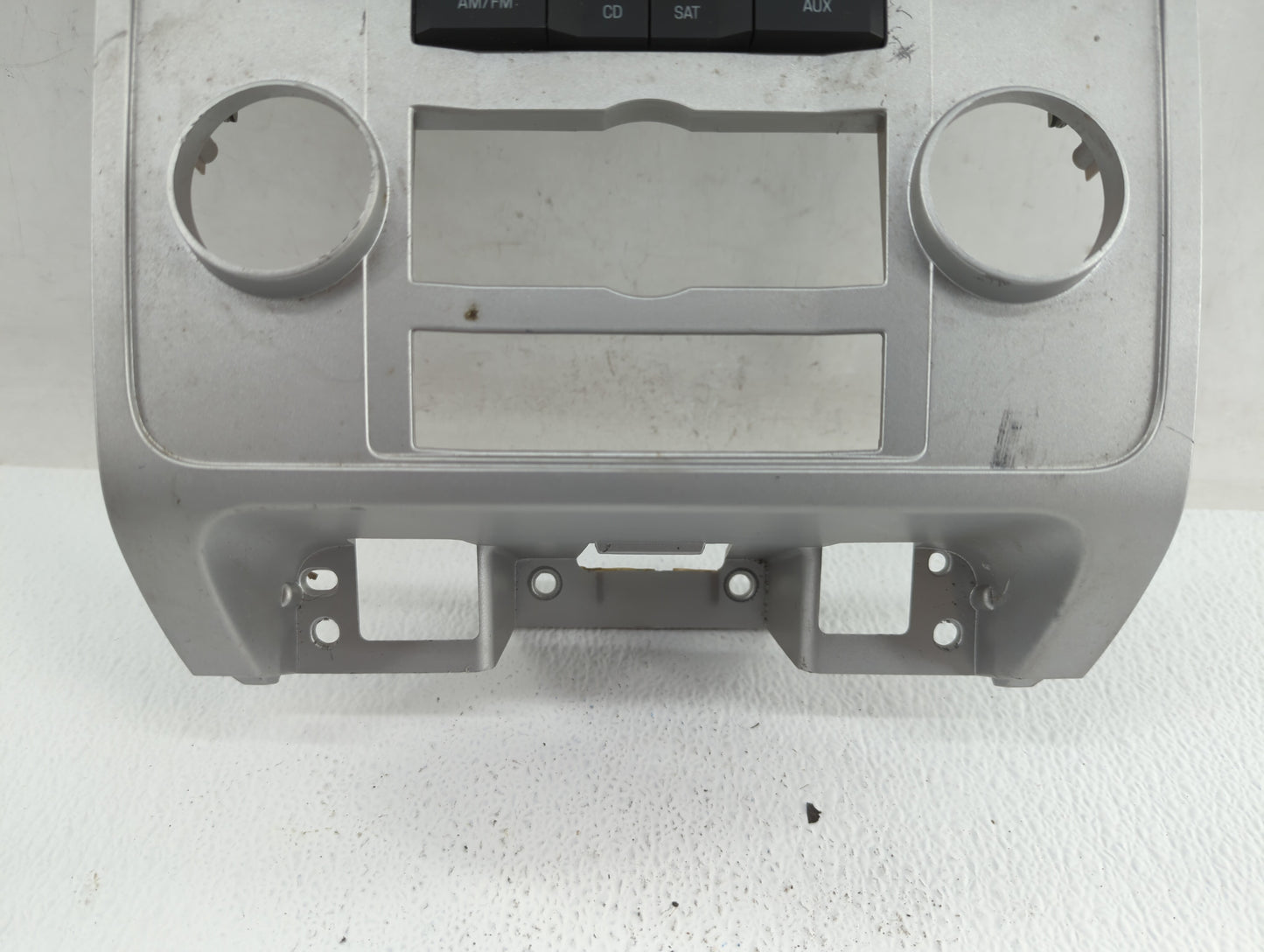 2008-2008 Ford Escape Radio Control Panel - Oemusedautoparts1.com