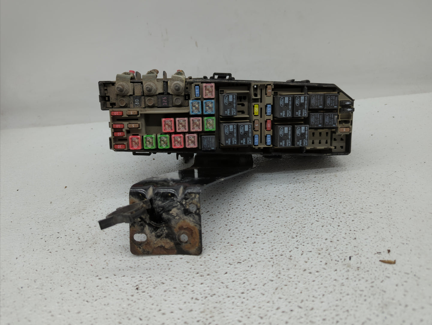 Ford Escape Fusebox Fuse Box Relay Module Tipm - Oemusedautoparts1.com
