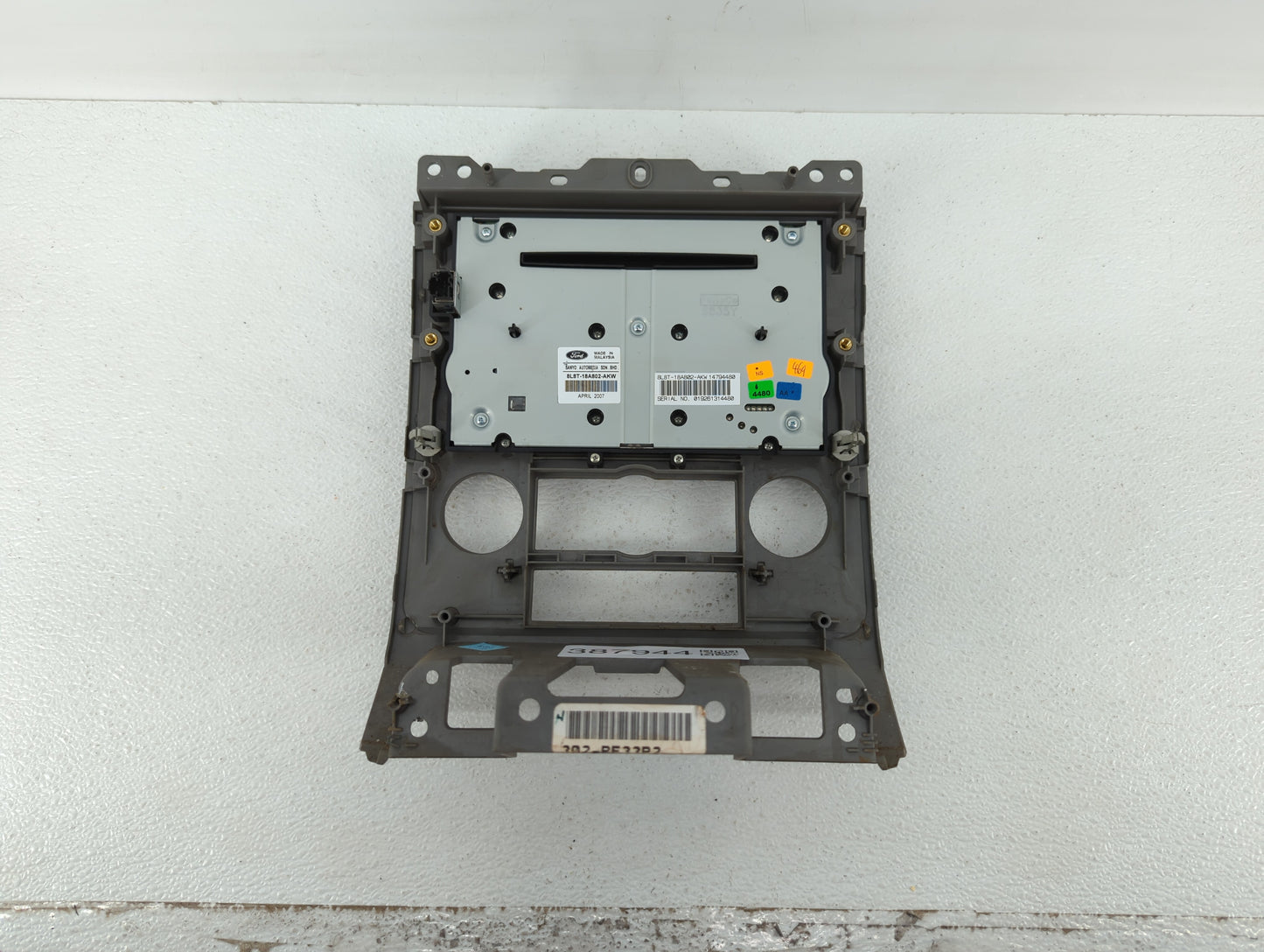 2008-2008 Ford Escape Radio Control Panel - Oemusedautoparts1.com