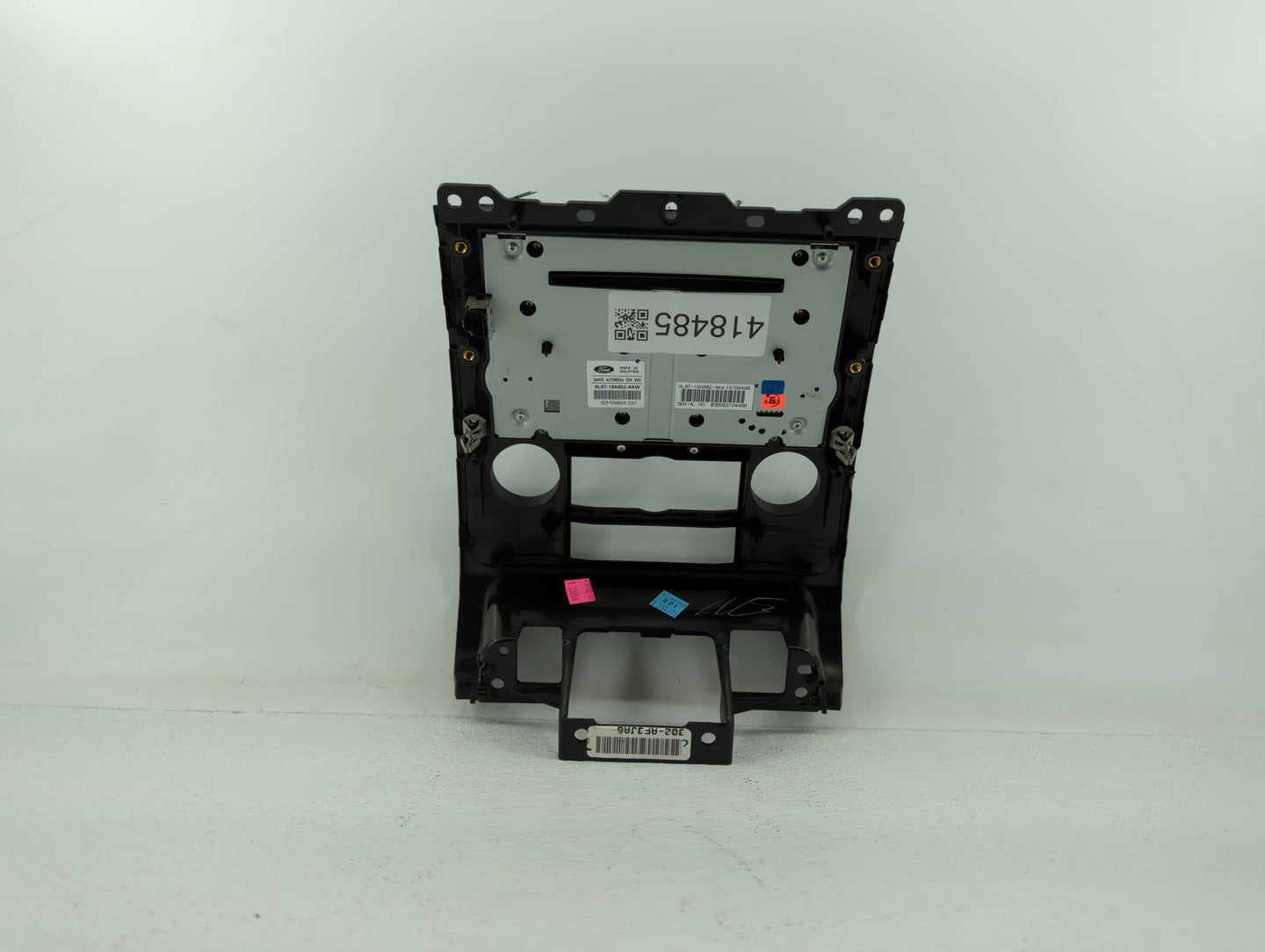 2008-2008 Ford Escape Radio Control Panel 418485 - Oemusedautoparts1.com