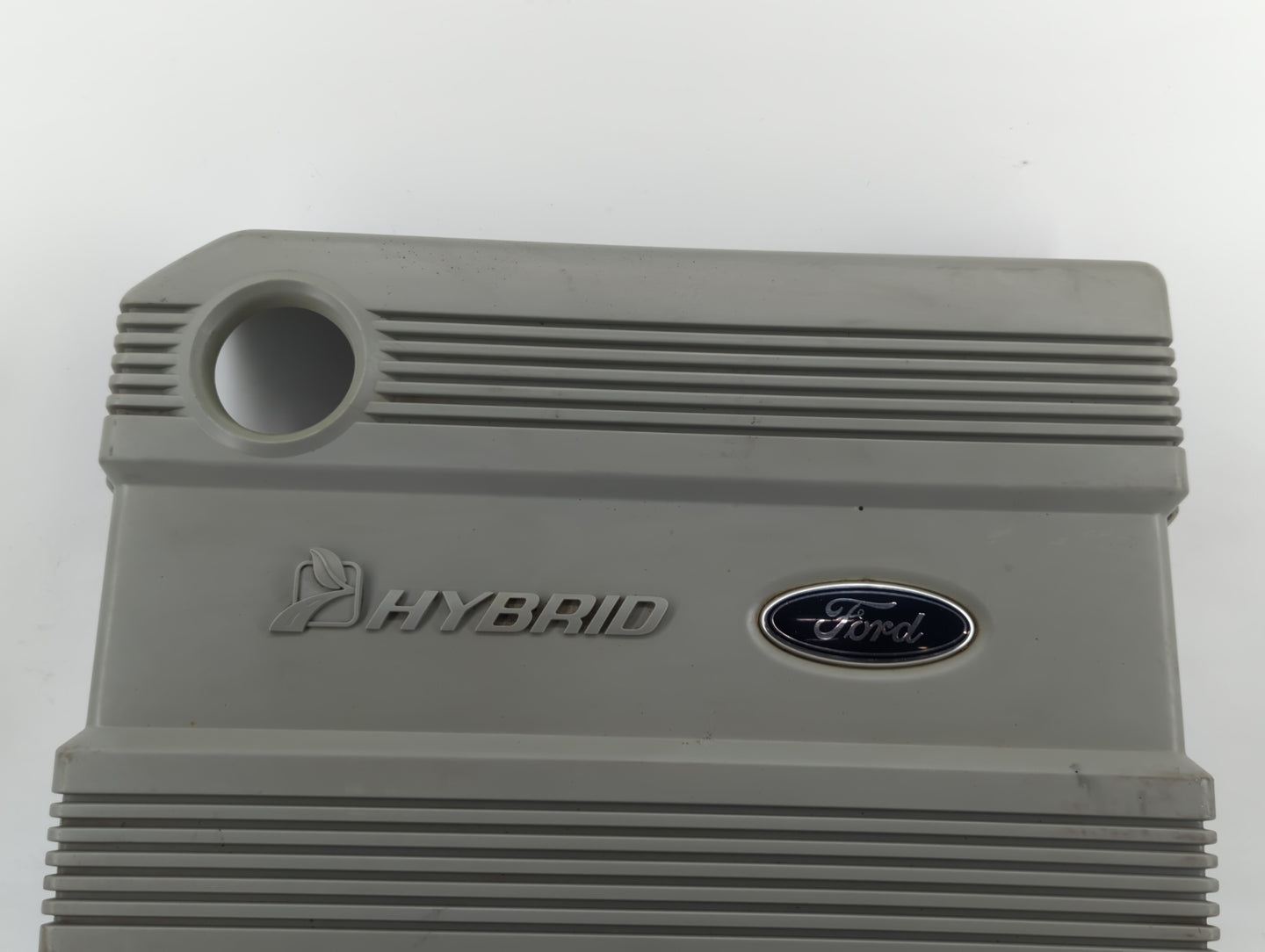 2008 Ford Escape Engine Cover - Oemusedautoparts1.com