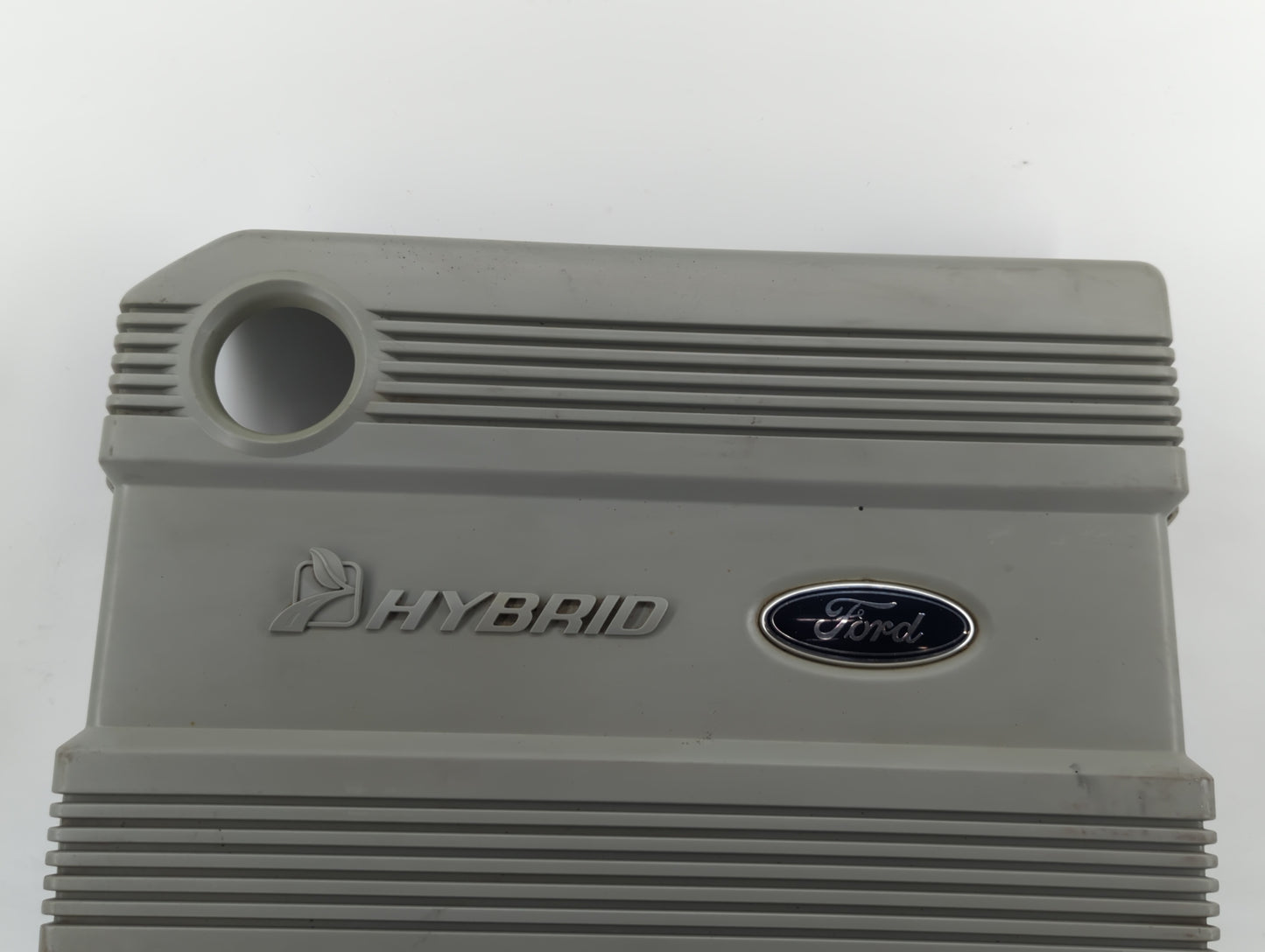 2008 Ford Escape Engine Cover - Oemusedautoparts1.com